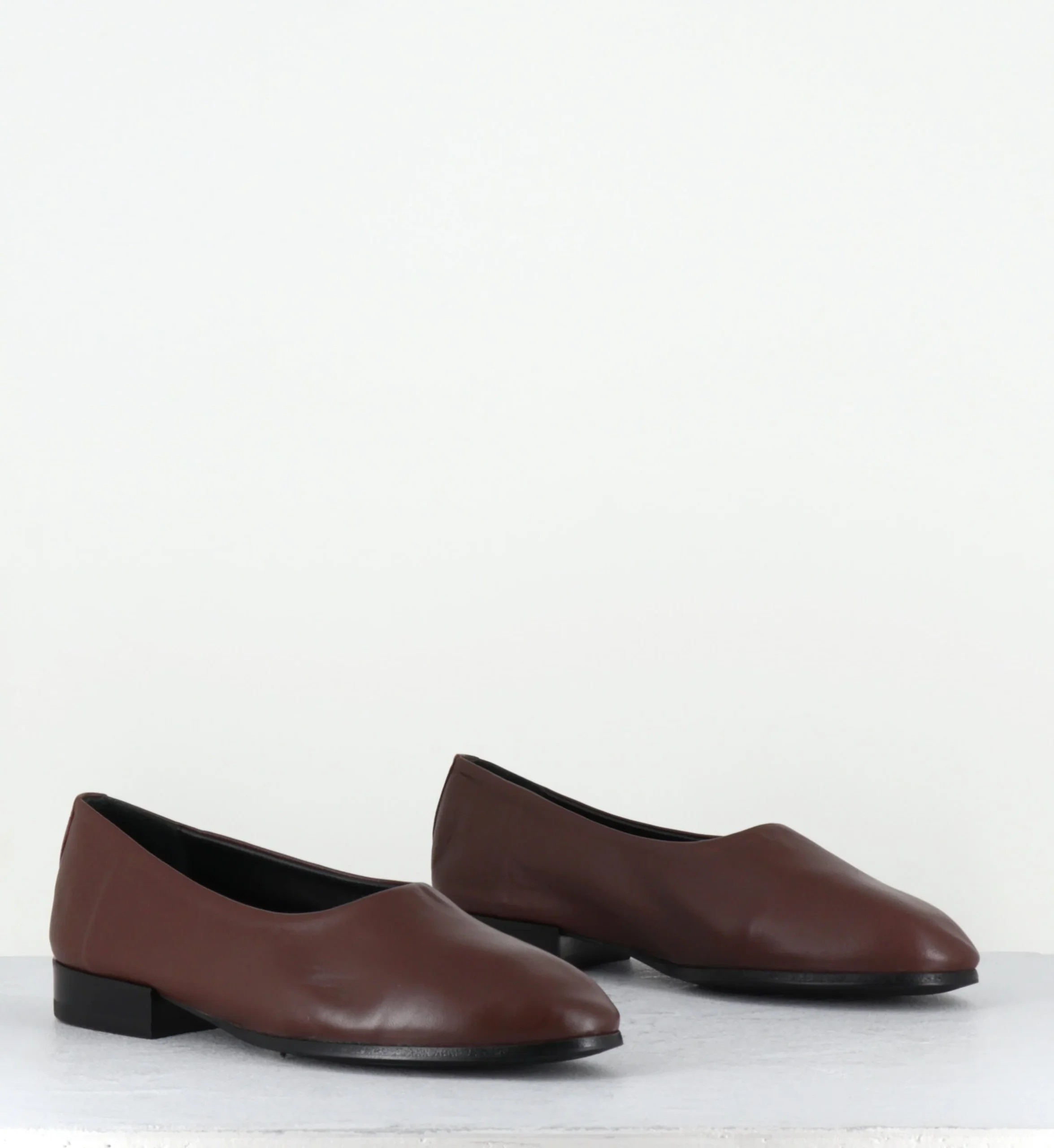 Ballerines japonaises en cuir marron souple - PAMPUM NAPPA SIGARO – Image 6