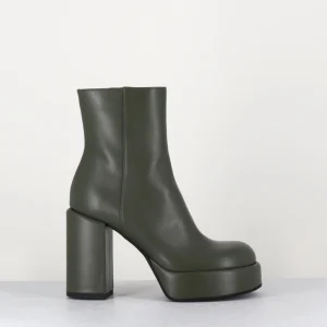 Boots 70s en cuir khaki - AIKO NAPPA OBEROY