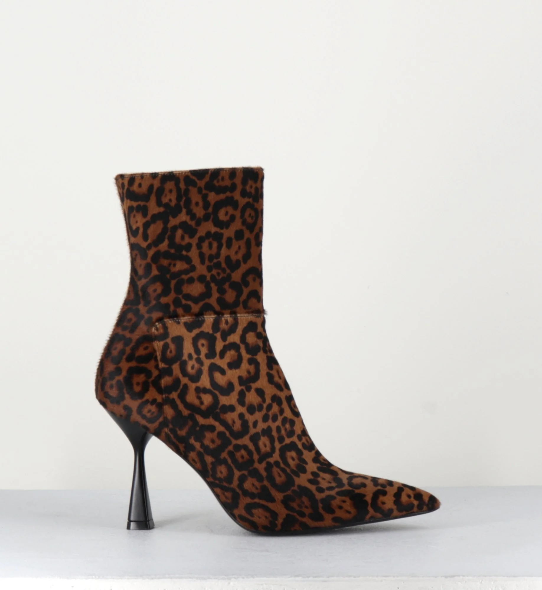 Boots bout pointu leopard - ASIA PONY – Image 2
