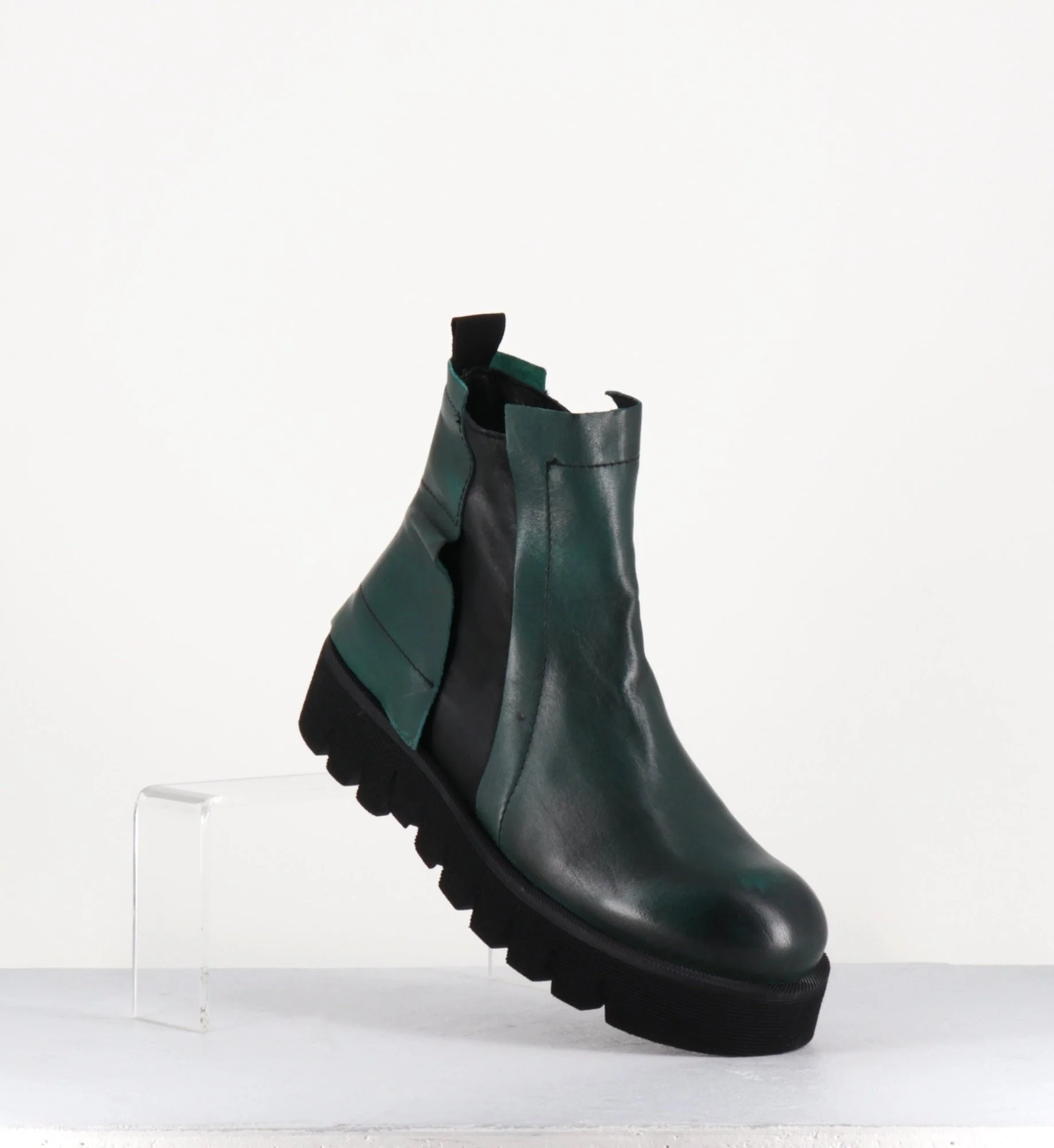 Boots légères en cuir vert - CHILO SUAVE ATLANTICK – Image 5