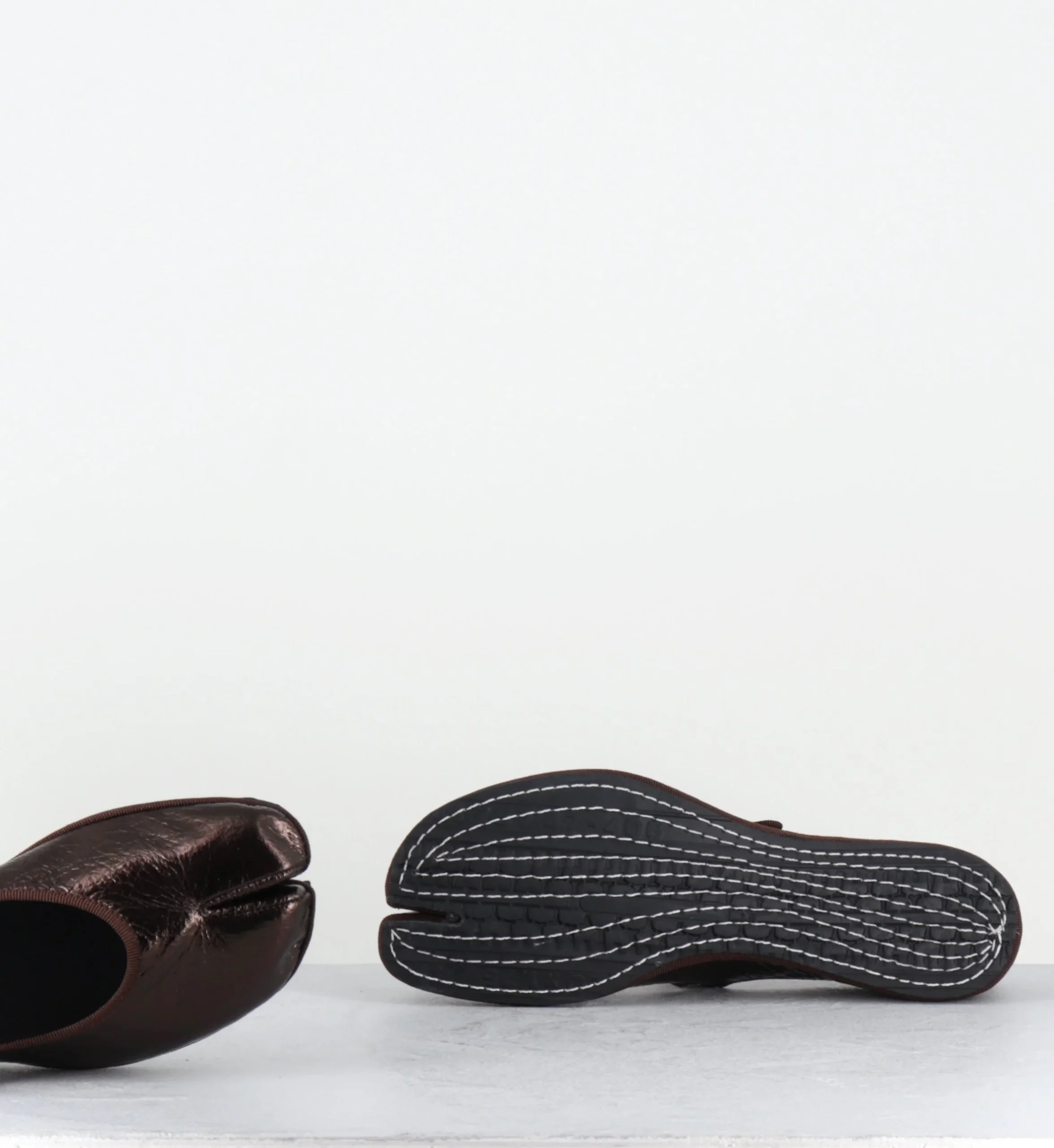 FU-TABI MJ METAL DARK BROWN – Image 8