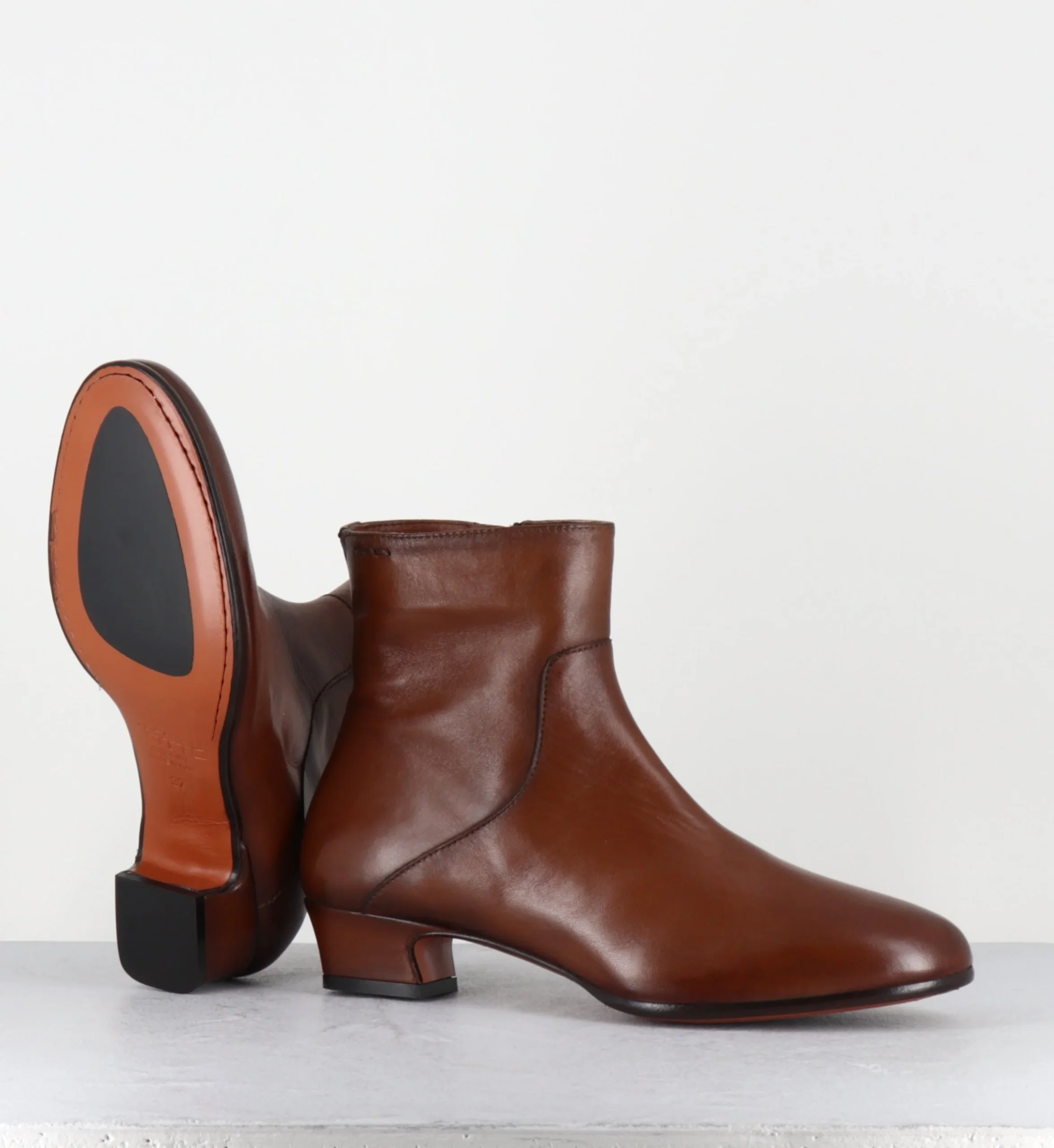 Boots en cuir camel petit talon rétro - 61768 GLAMOUR CUOIO – Image 7