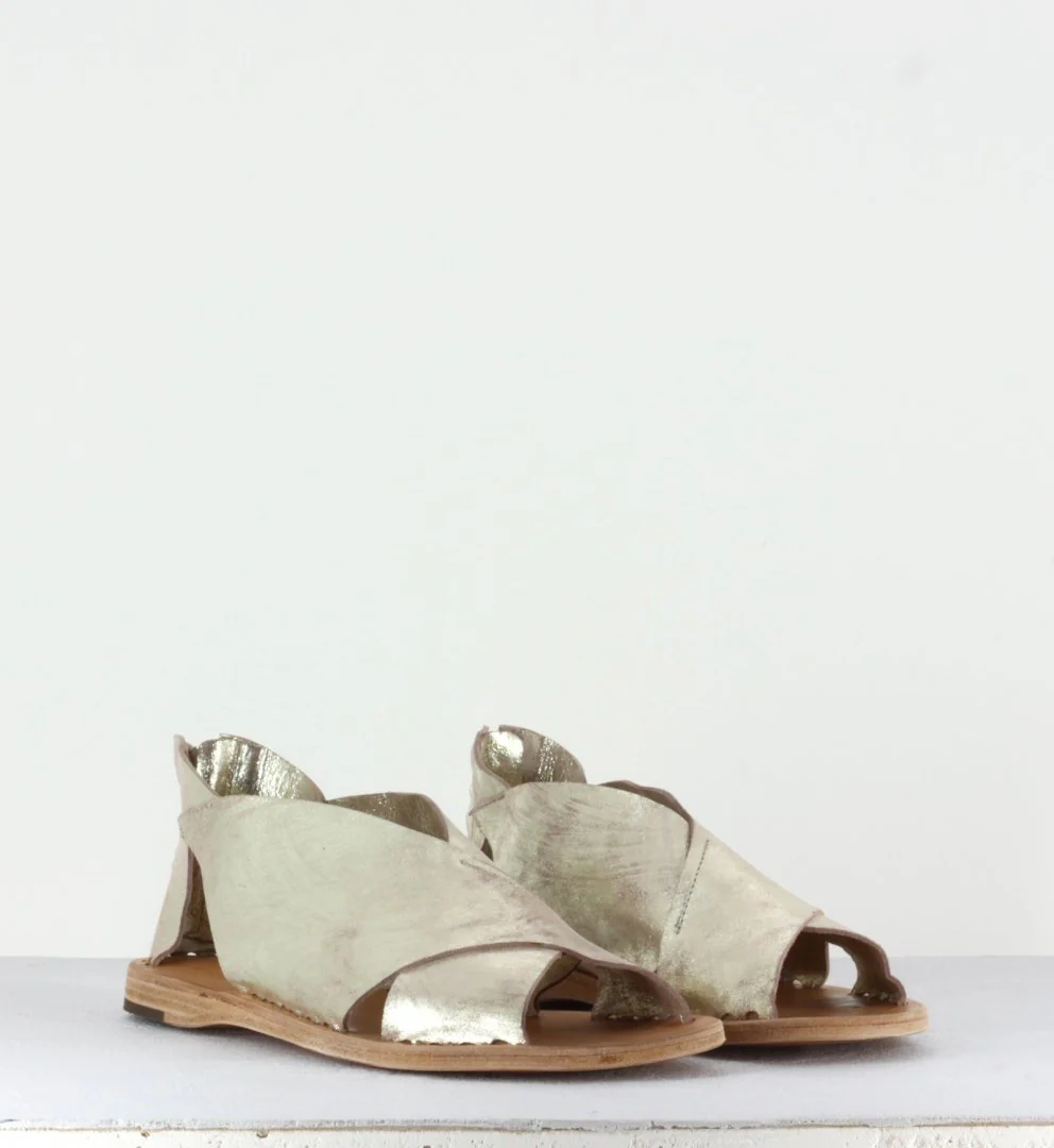 Sandales plates dorées - Itaca 026 Platino – Image 3