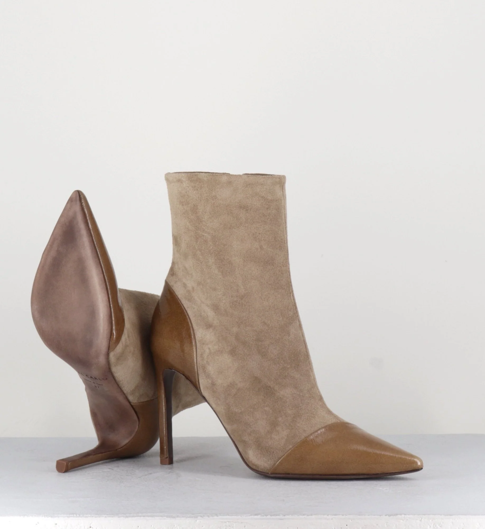 Boots bout pointu talon haut bi-matière - 11444 DAFNE OLMO – Image 7