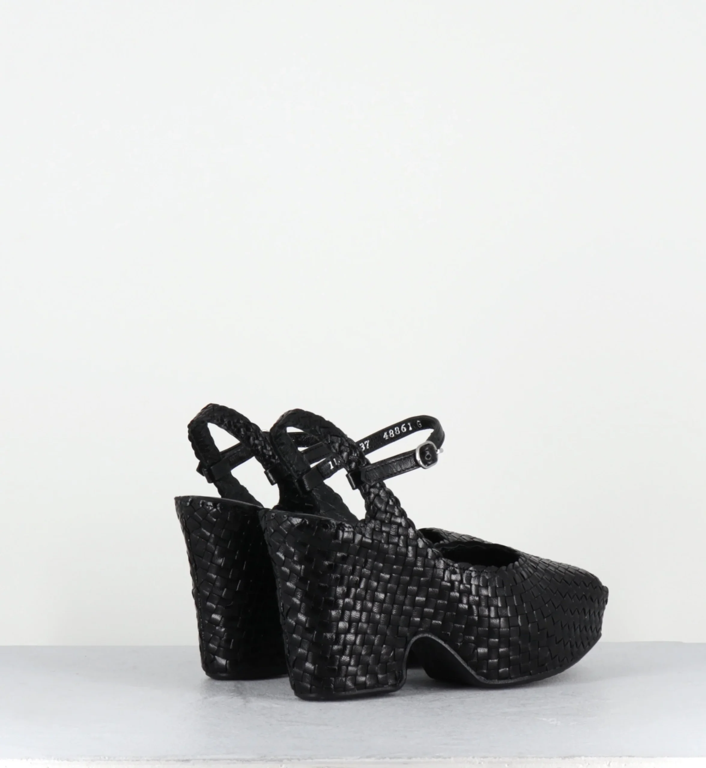 Sandales compensées en cuir tressé noir bout carré - SANREY NEGRO TRENZADO – Image 5