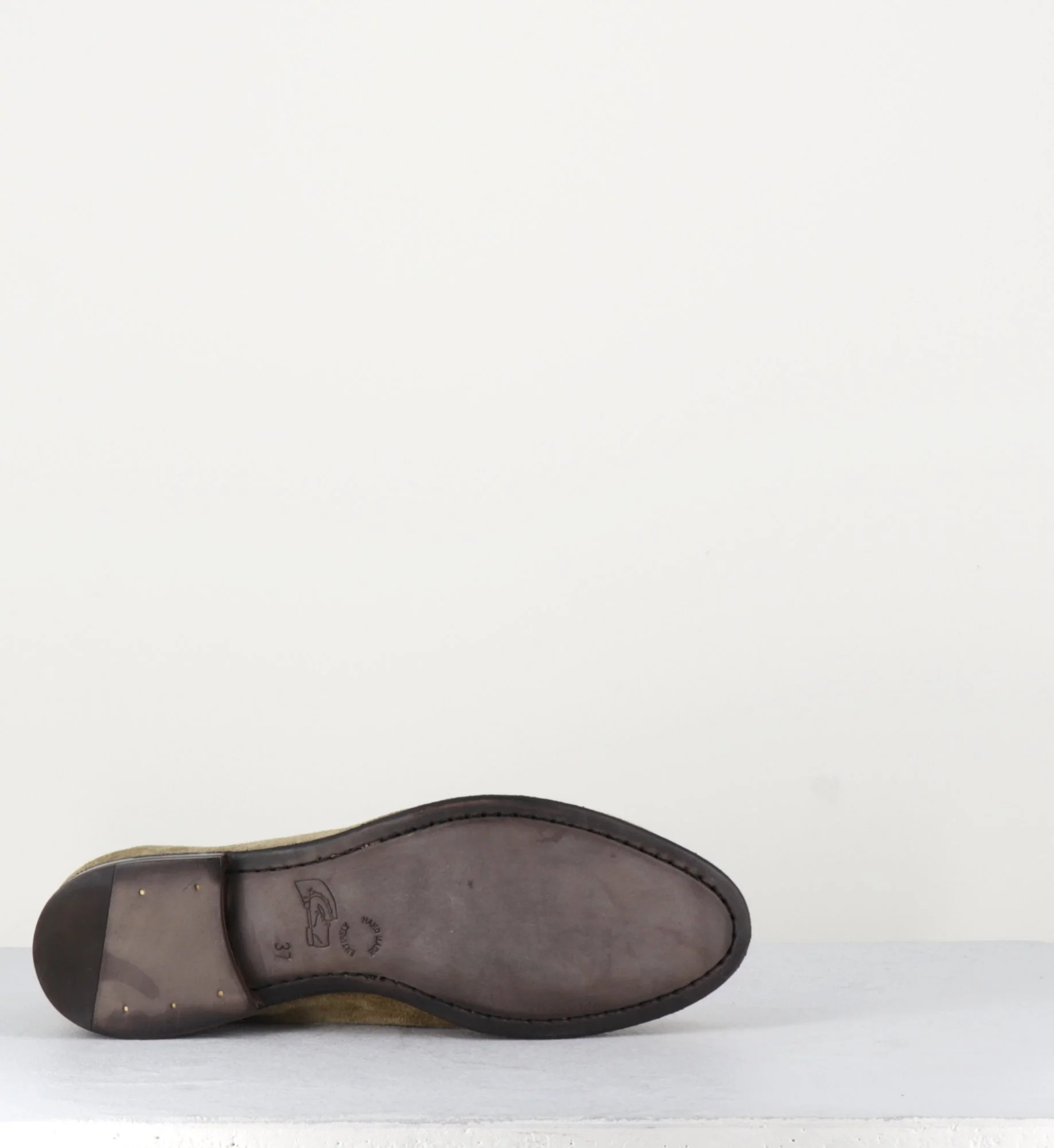 Mocassins plats en daim taupe - DUNIA 80013 TABACCO – Image 8