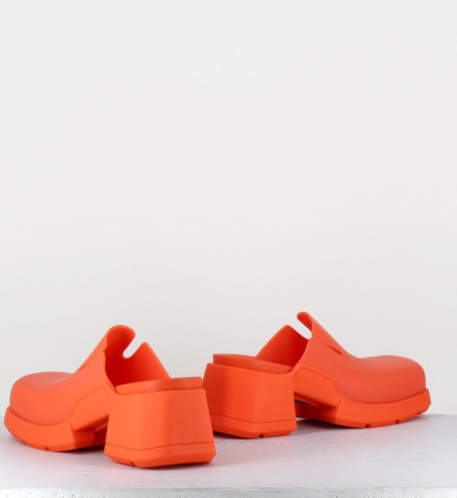 90s orange rubber clogs - BLISSA ORANGE MULES – Image 8