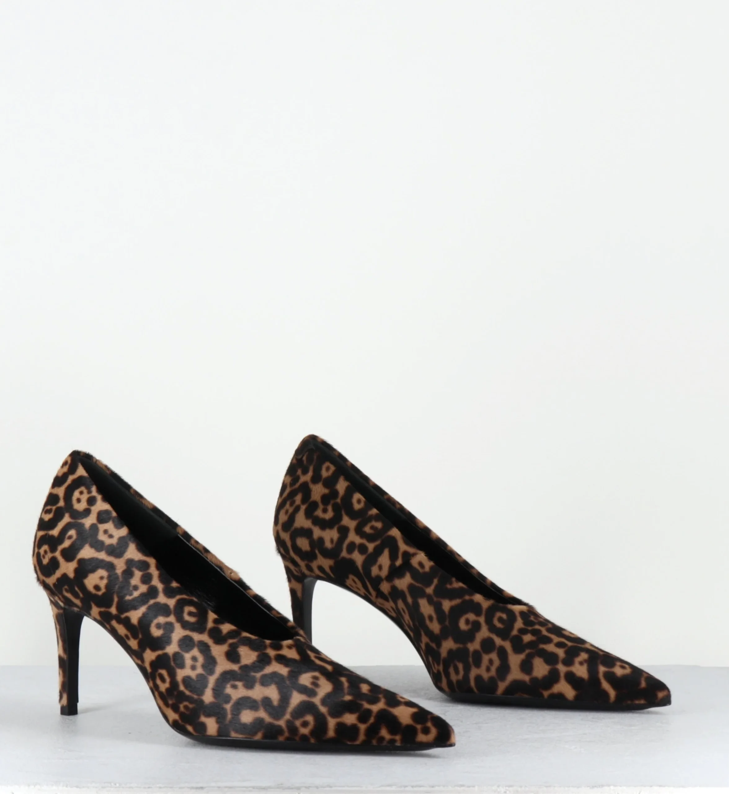 Escarpins bout pointu à talon pony léopard - ARES MINI LEO SAUVAGE – Image 4