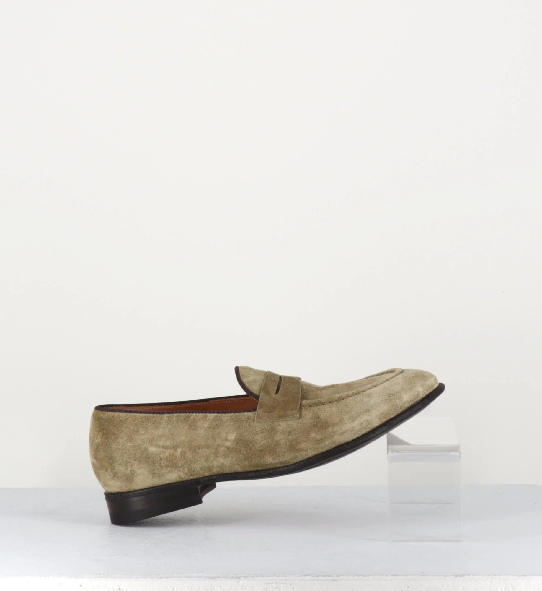 Mocassins plats en daim taupe - DUNIA 80013 TABACCO – Image 4