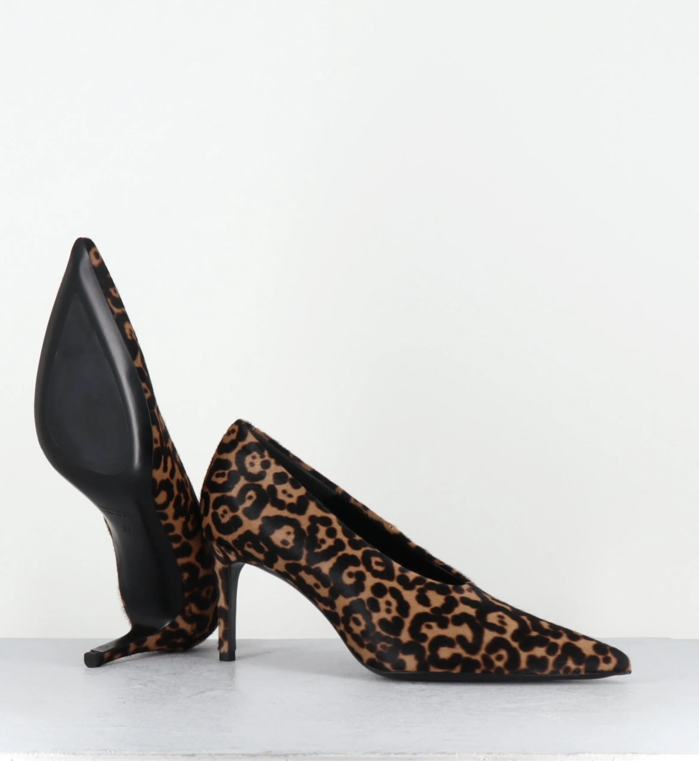Escarpins bout pointu à talon pony léopard - ARES MINI LEO SAUVAGE – Image 7