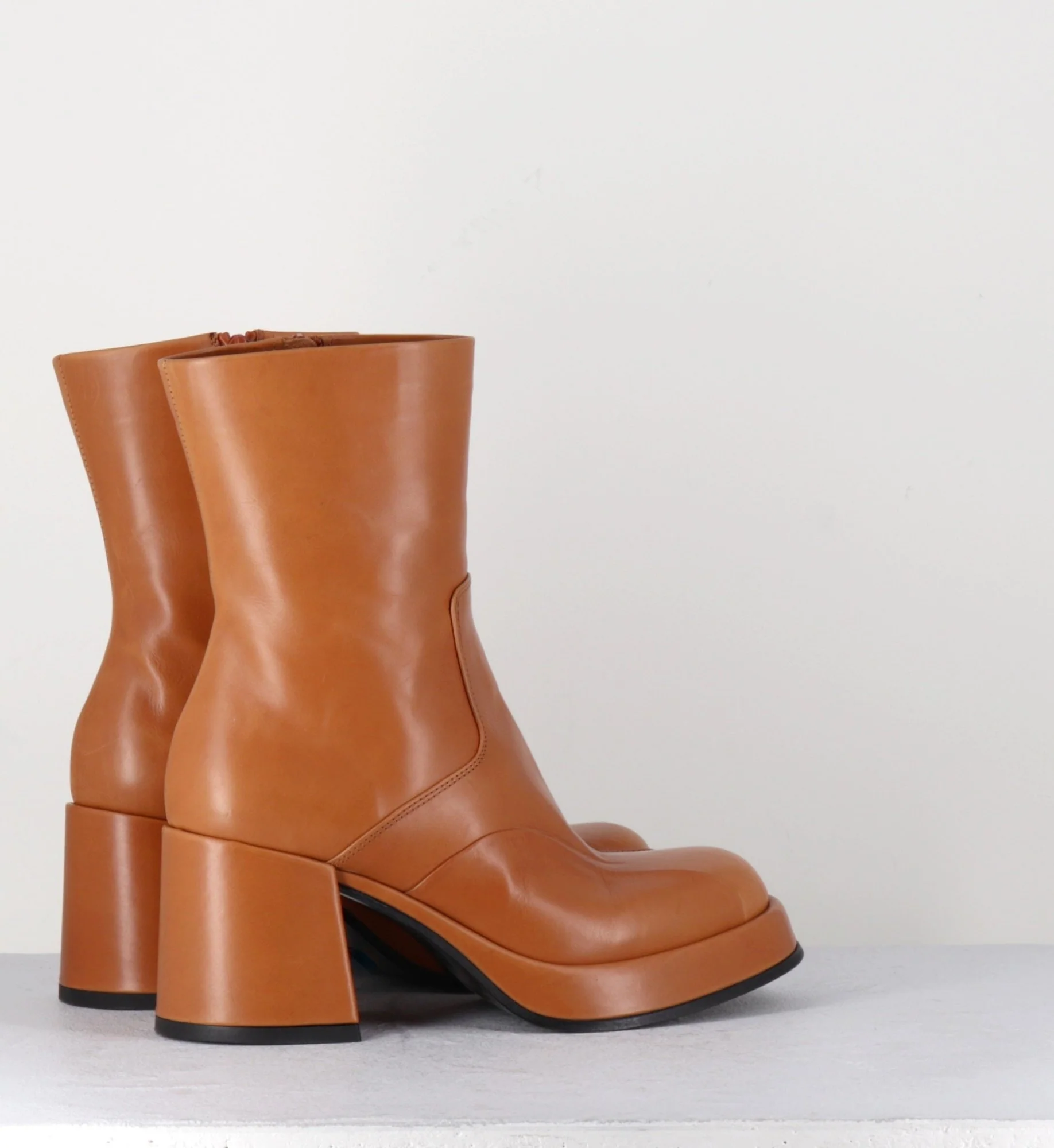 Boots 70s en cuir beige - ARCHI CUOIO – Image 5