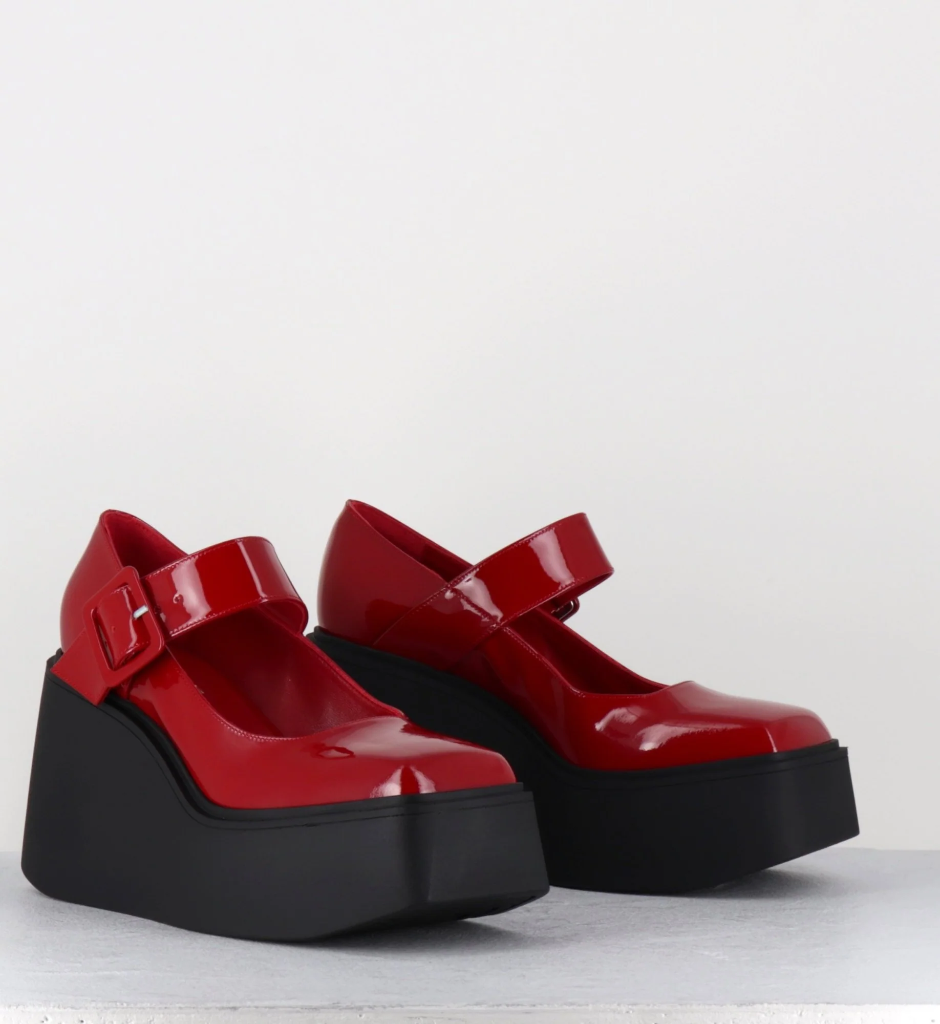 90s Mary-Jane compensées en cuir vernis rouge - YERI VERNICE ROSSO – Image 8