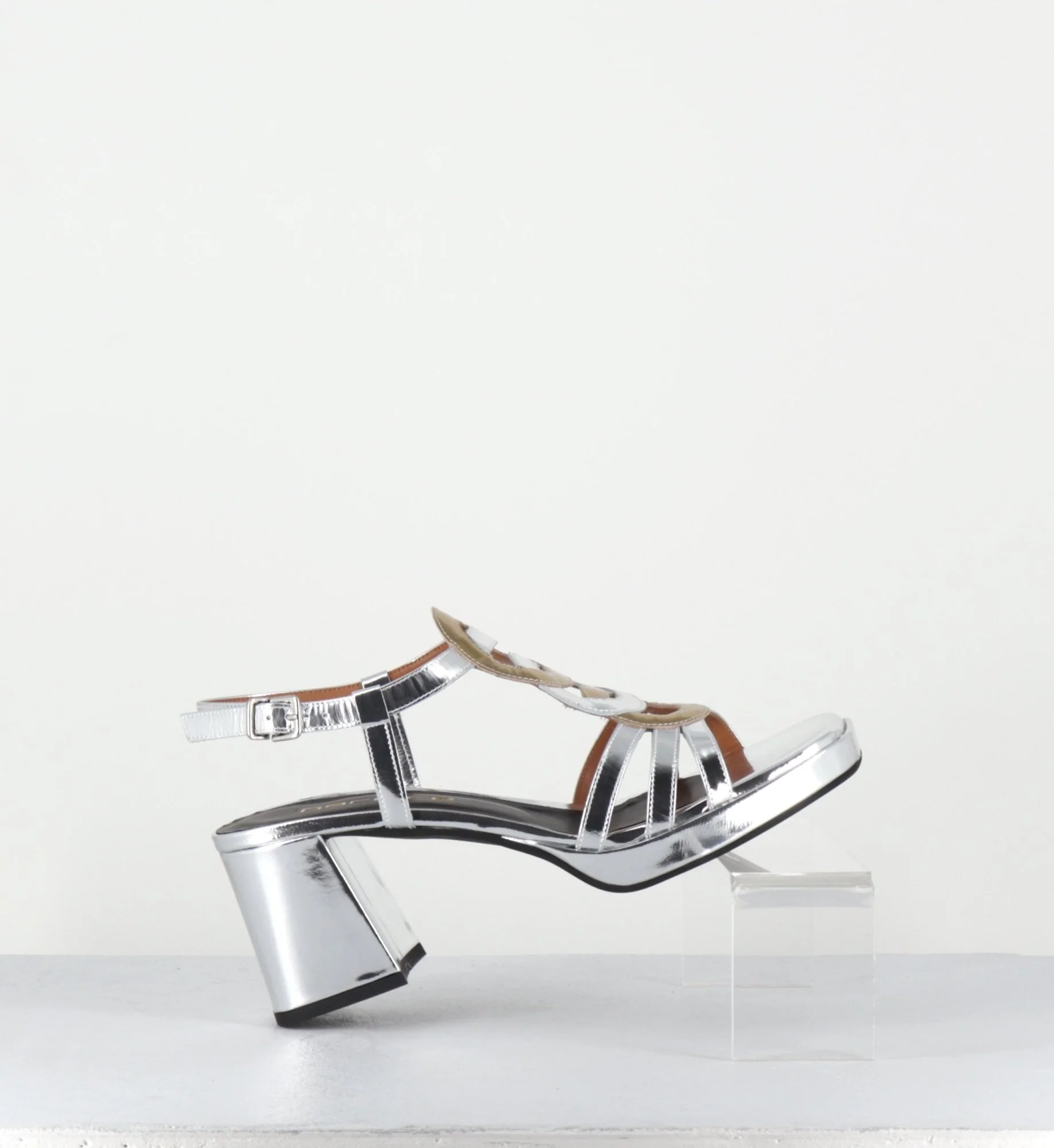 Sandales 70s en cuir glacé argent & bronze - TAGA24 ORO ARGENTO – Image 8