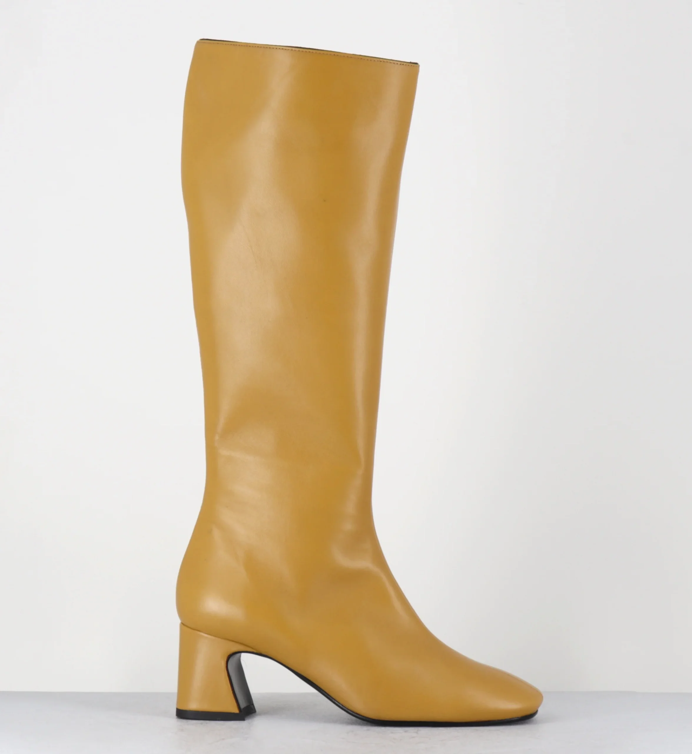 Bootes en cuir jaune bout carré - HELENA NAPPA SENAPE