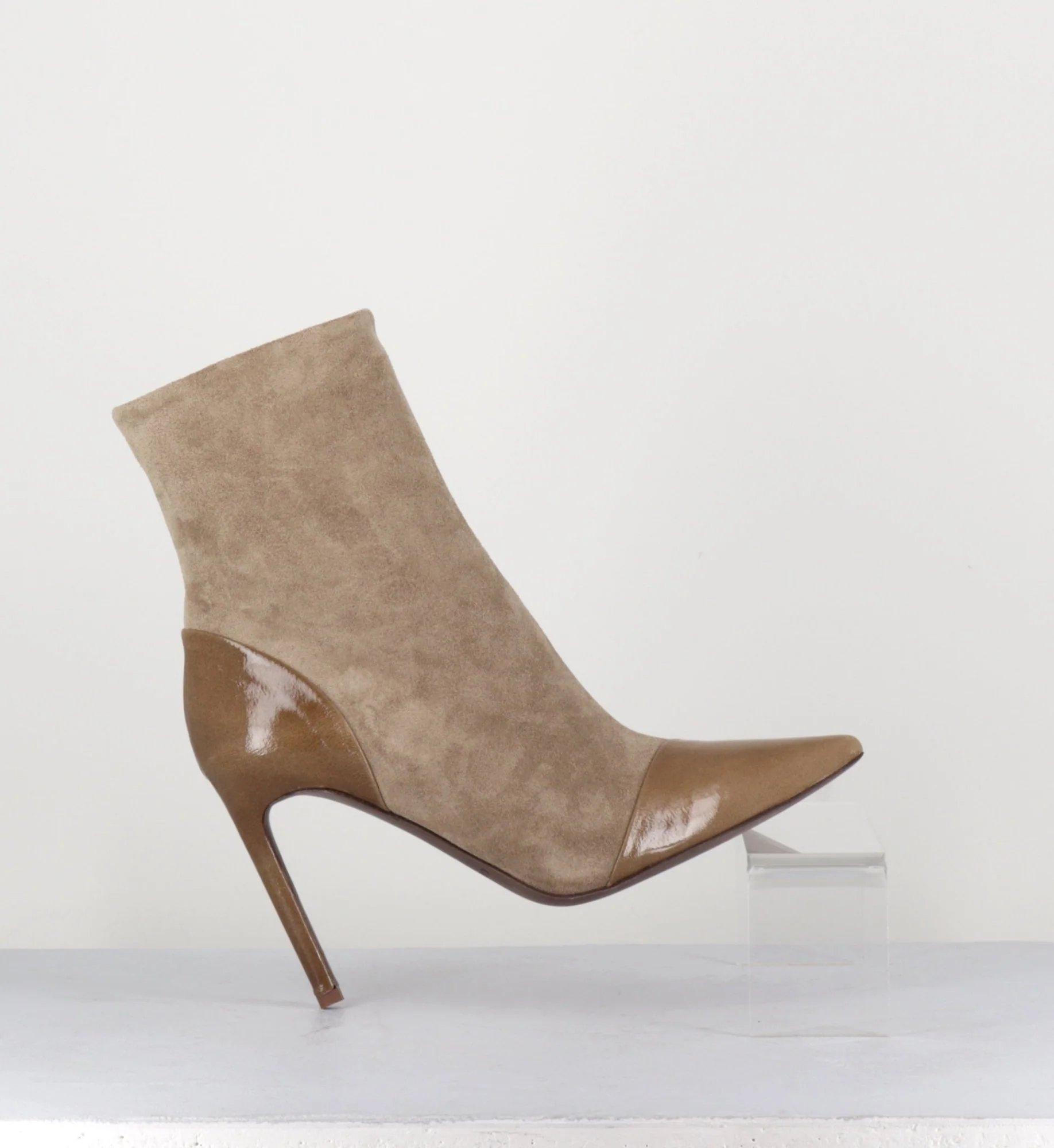 Boots bout pointu talon haut bi-matière - 11444 DAFNE OLMO – Image 5