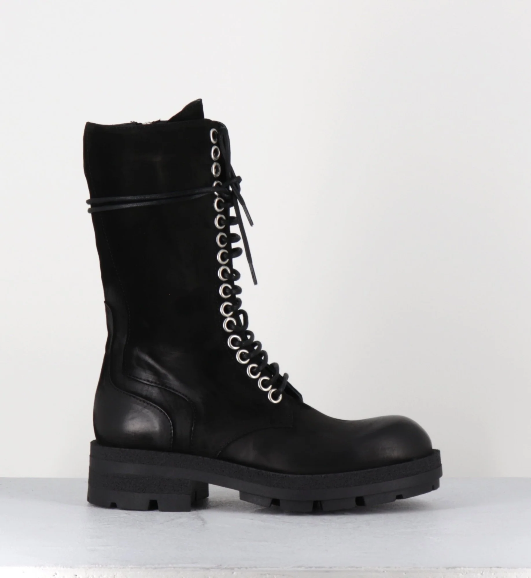 Rangers hautes nubuck noir - BRAND KATHY NERO