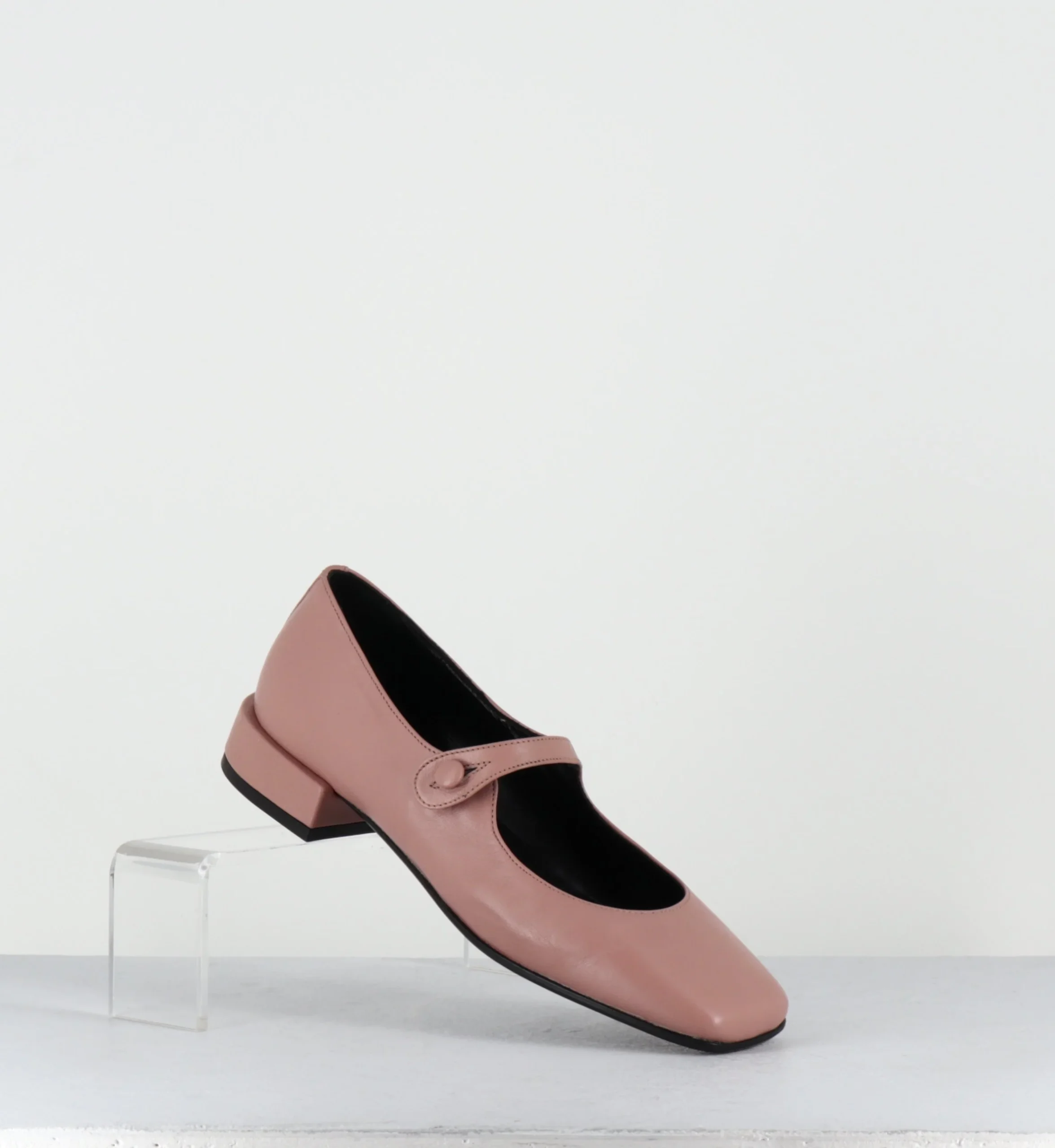 Babies en cuir souple rose poudré à bout carré - JANE NATURAL COWHIDE – Image 6