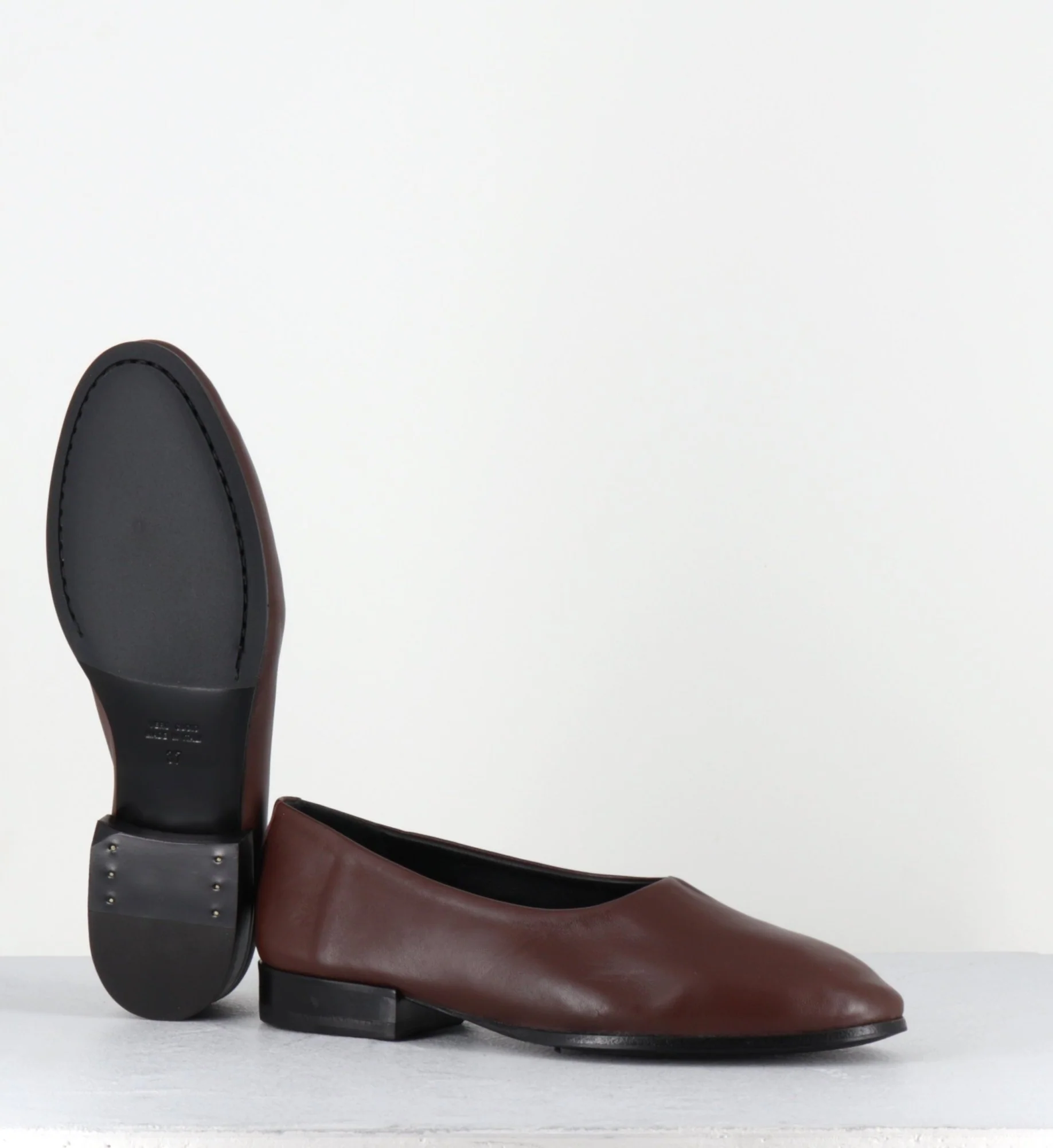 Ballerines japonaises en cuir marron souple - PAMPUM NAPPA SIGARO – Image 8