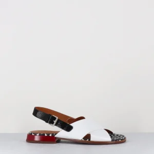 Sandales plates en cuir blanc & noir - WANTER FERRARI BLANCO