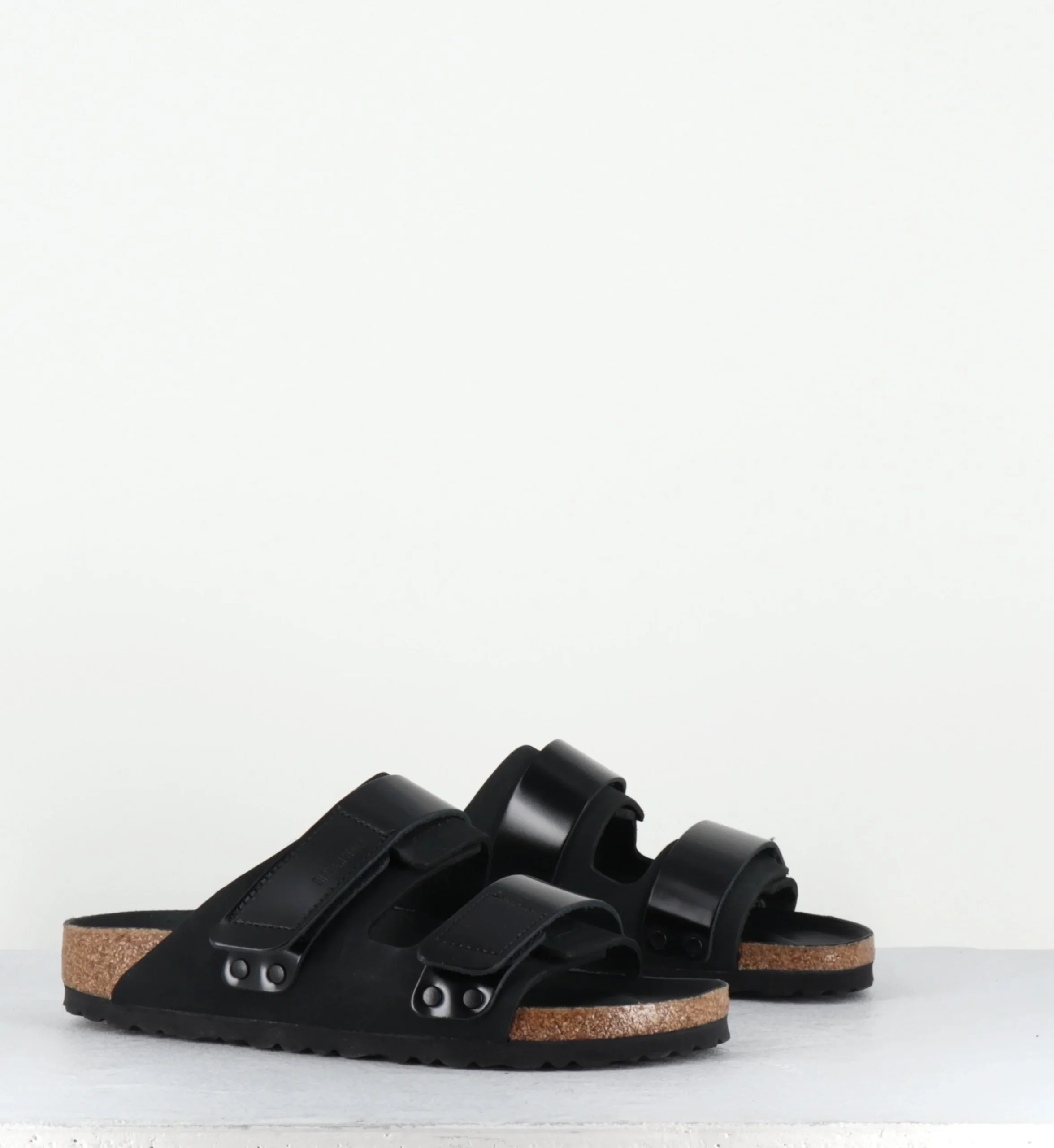 UJI W LENA BLACK – Image 3