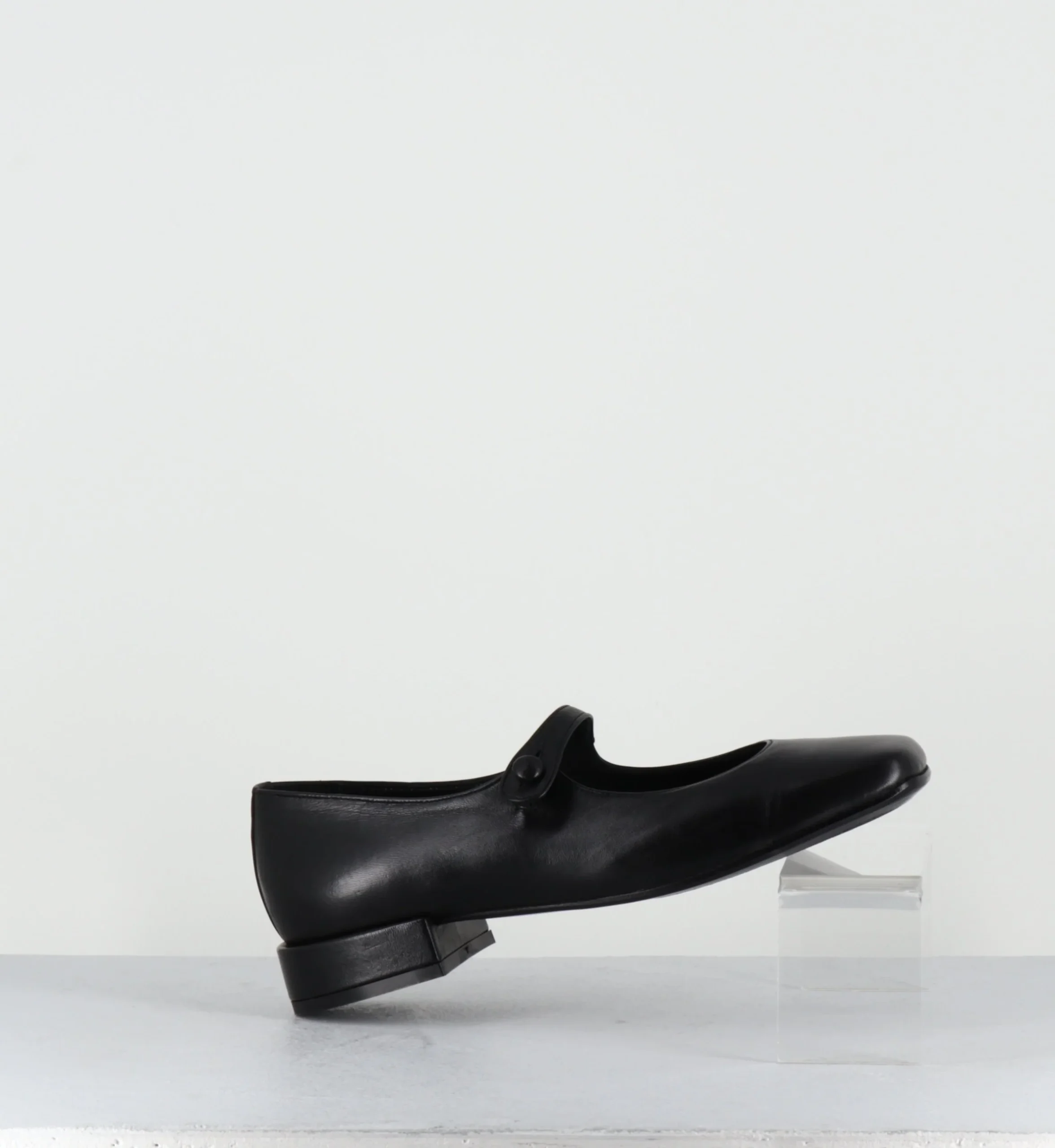 Babies en cuir souple noir bout carré - JANE BLACK COWHIDE – Image 7