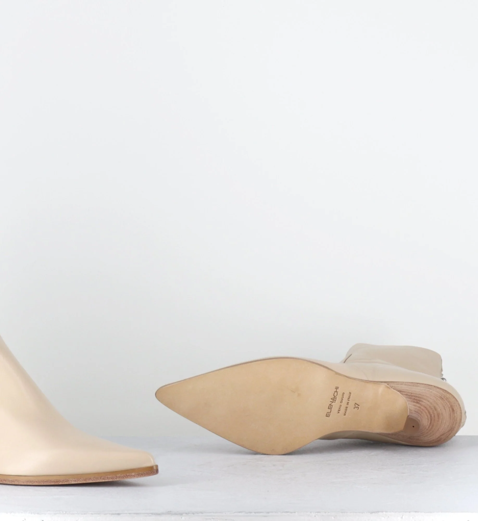 Boots bout pointu petit talon en cuir beige - E4171 TIAGO ECRU – Image 9