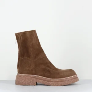 Boots en daim camel semelle crêpe - GILL 86035 SAMBUCO