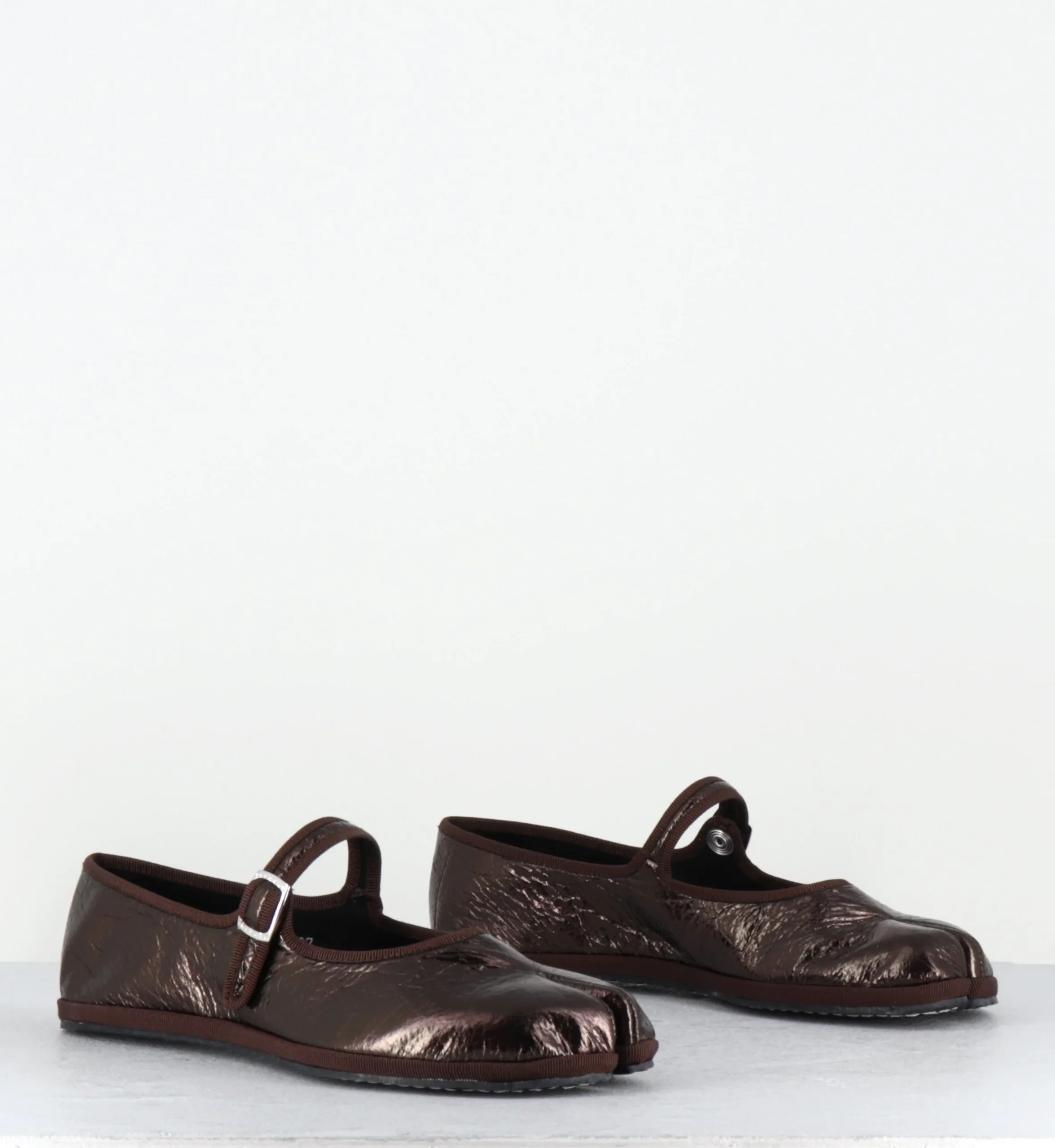 FU-TABI MJ METAL DARK BROWN – Image 6