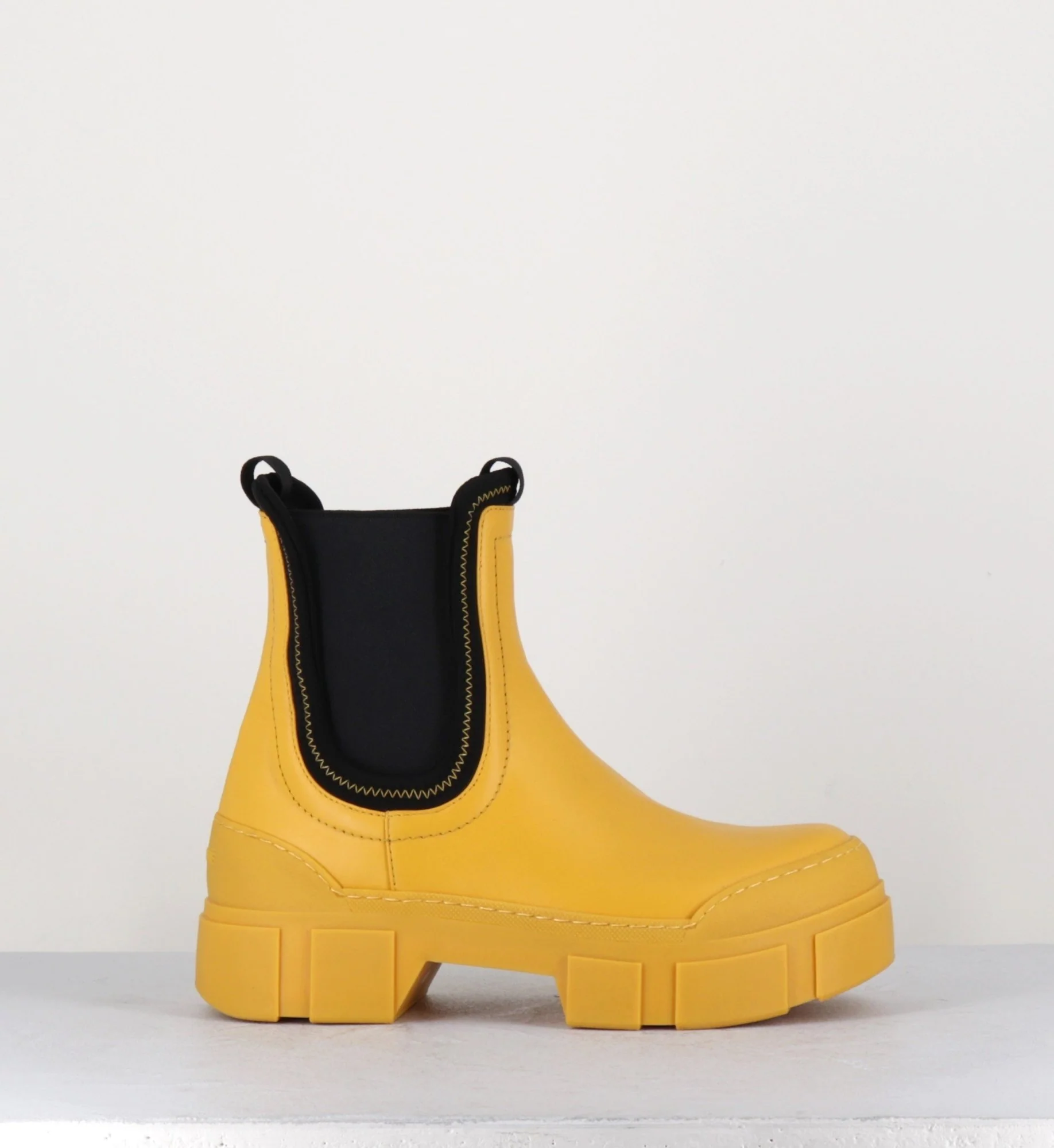 Boots chelsea en cuir jaune - 1B4712D YELLOW – Image 2