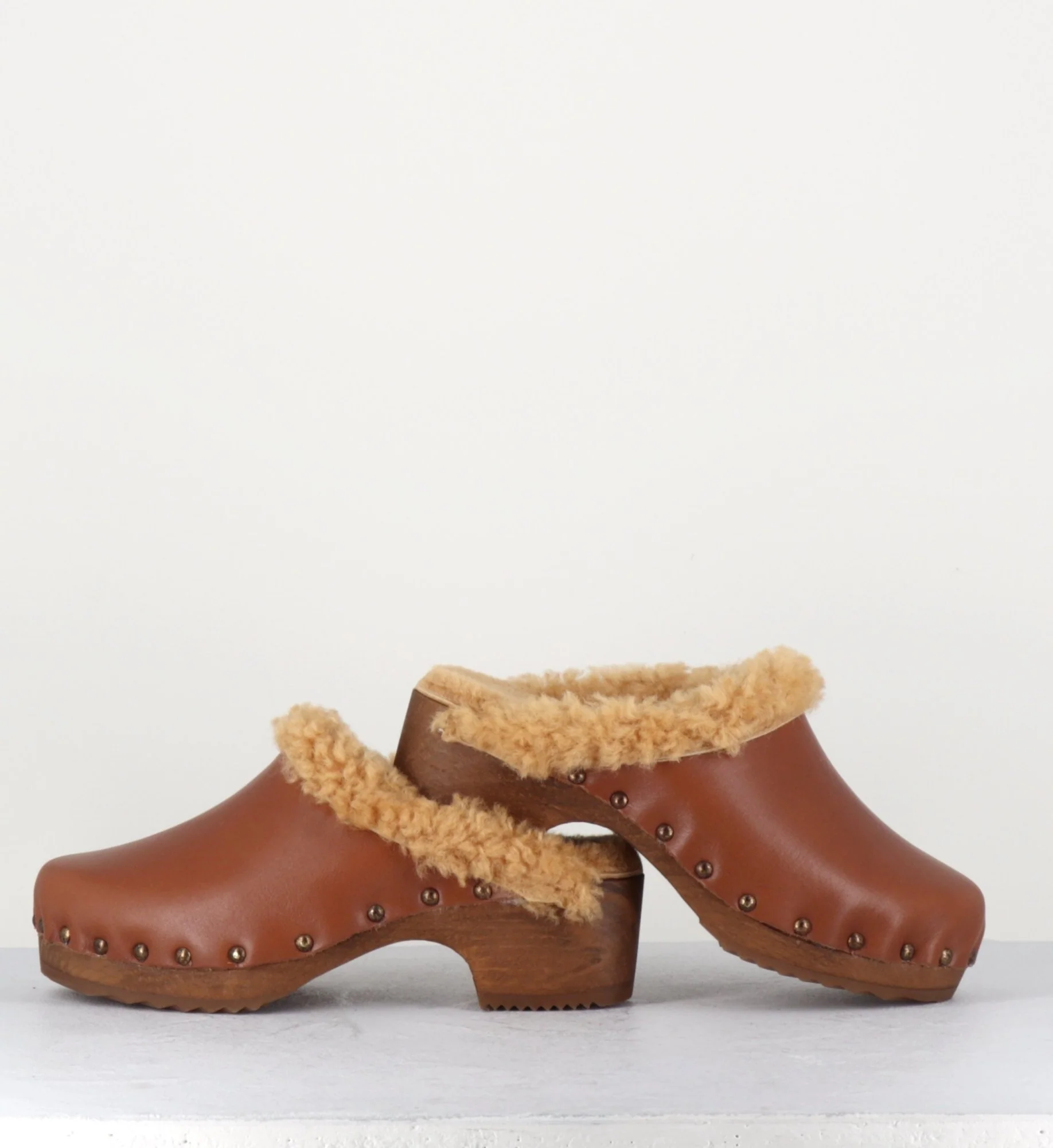 Sabot fourrés en cuir camel - COMPLIB ANTICO – Image 5