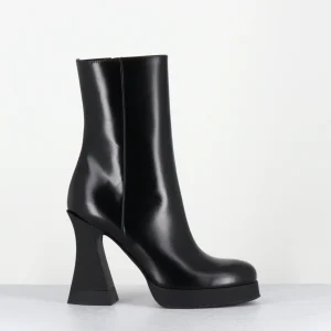 Boots en cuir noir à talon haut en gomme - JANIS BOOTIE NERO