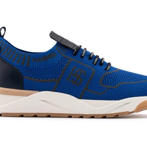 Les baskets glissent sur le tissu