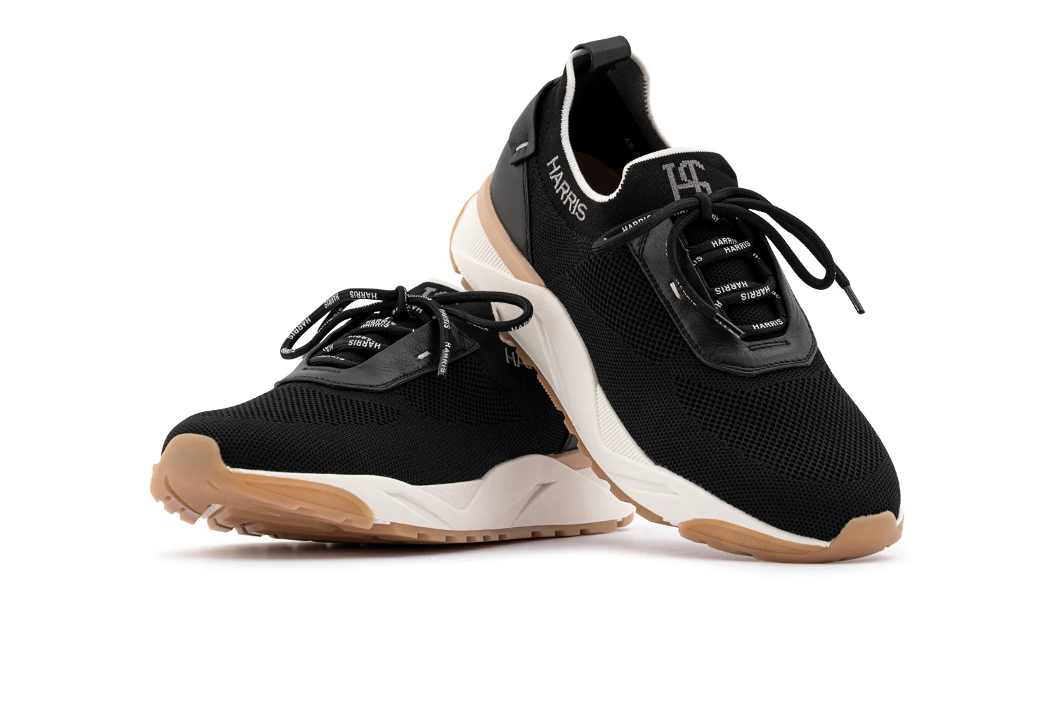 Les baskets glissent sur le tissu – Image 3