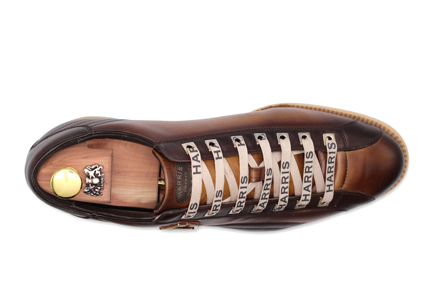 Sneaker en cuir peint à la main – Image 4