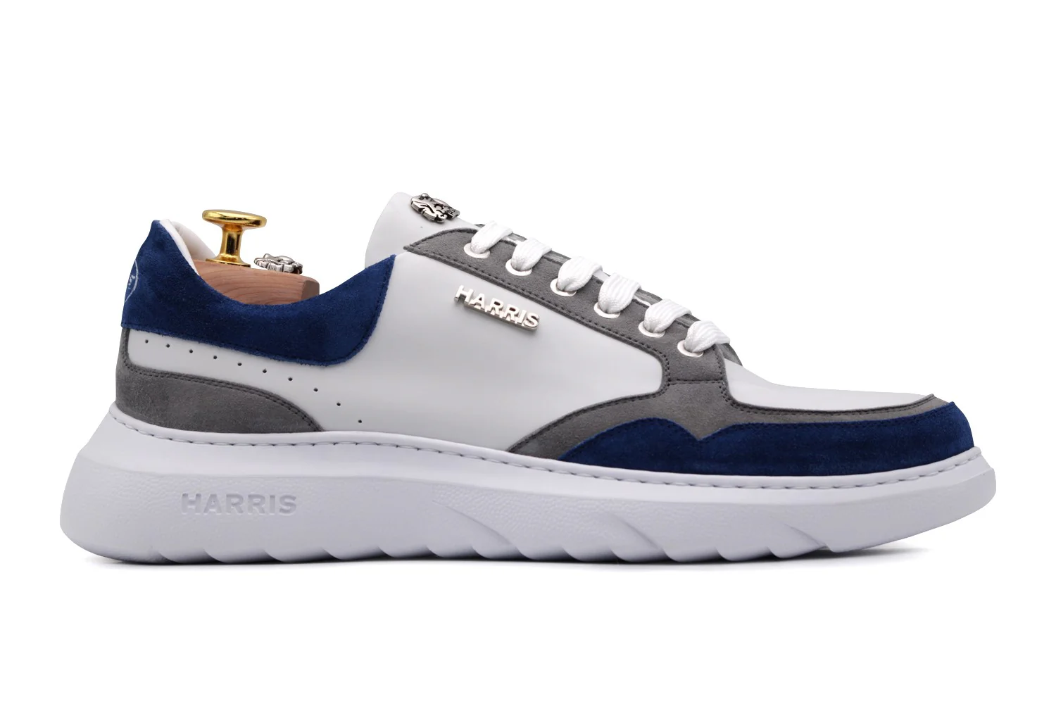 Baskets en cuir et en daim