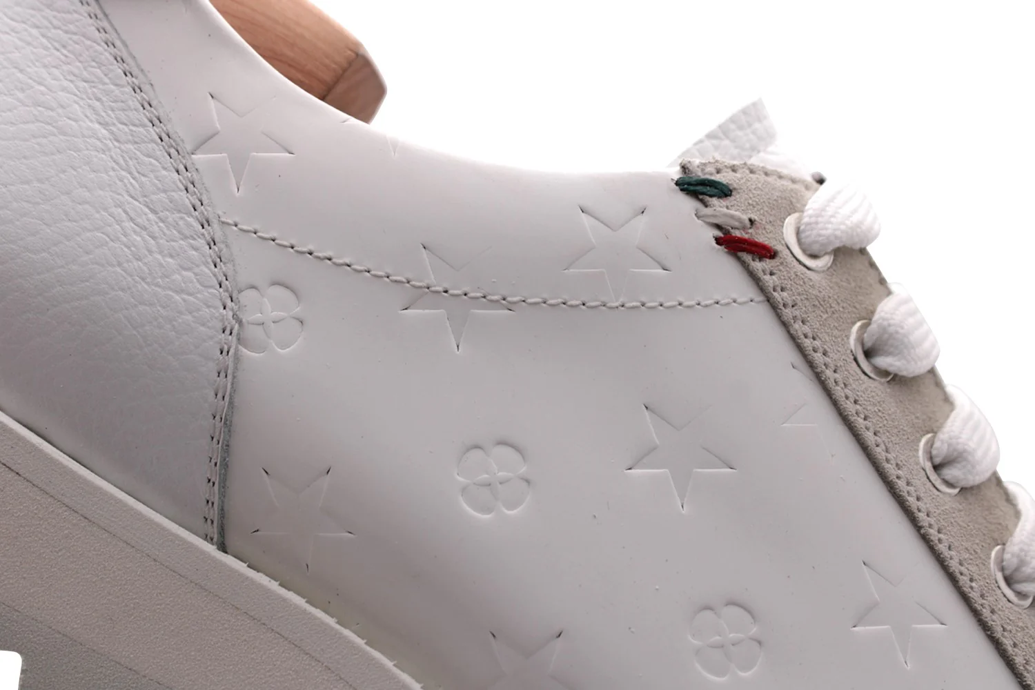 Sneaker en cuir imprimé – Image 2