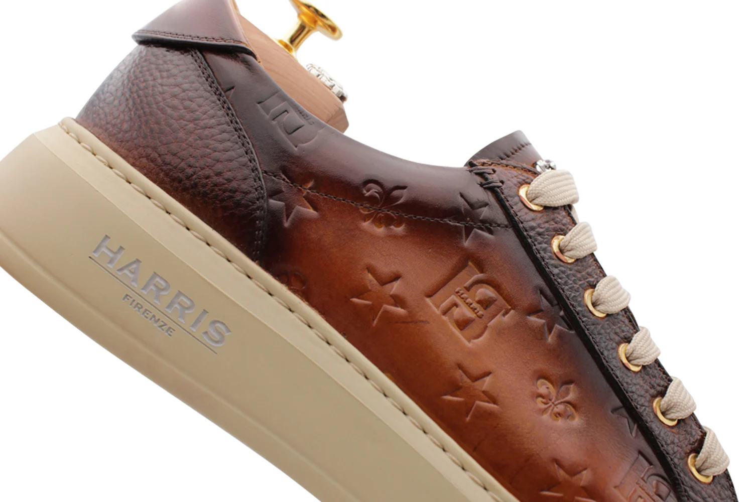 Baskets en cuir peint à la main – Image 2