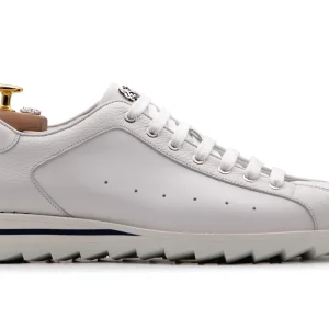 Baskets en cuir à fleurs pleines