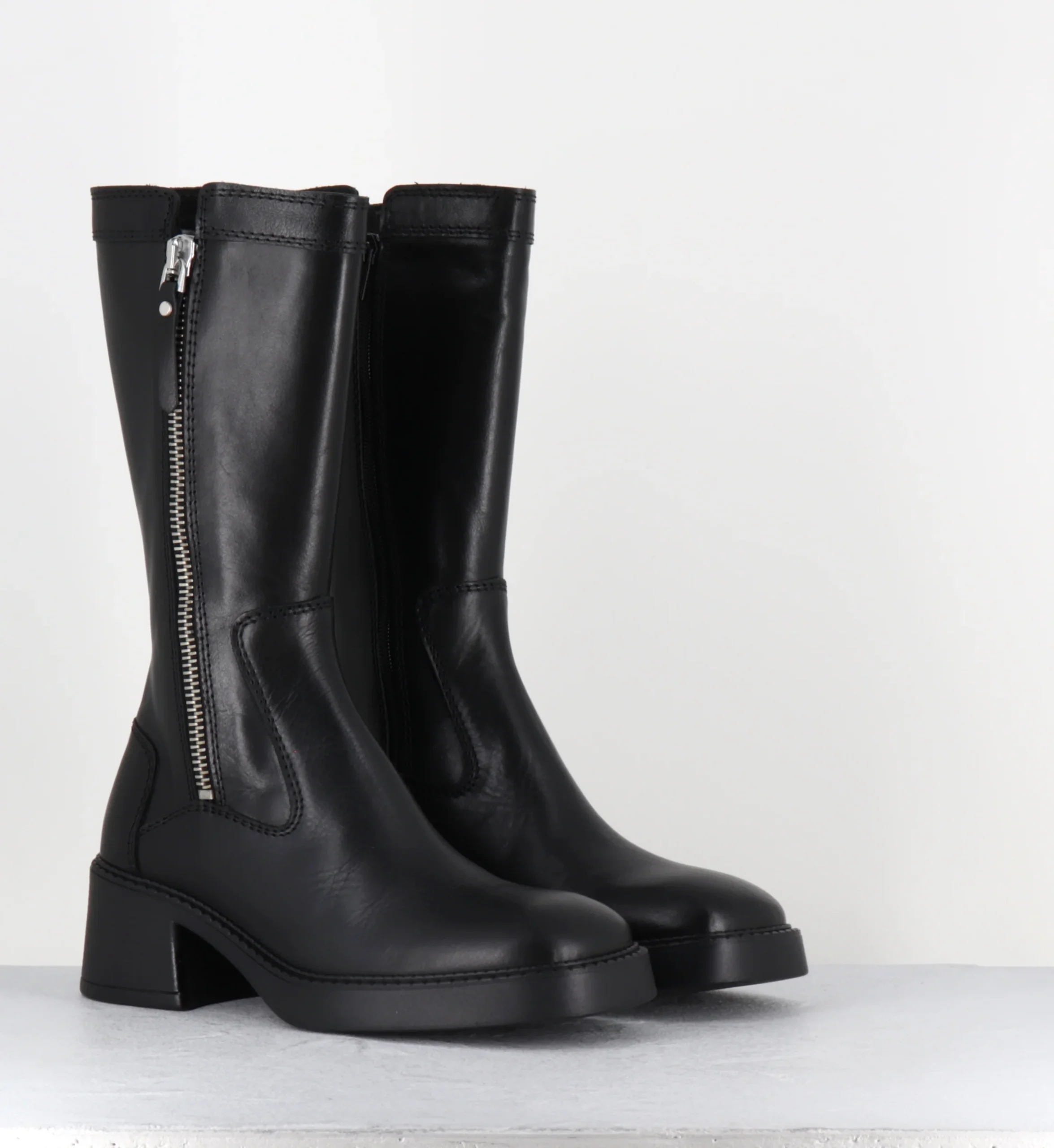 ANKE BLACK BOOTS – Image 3
