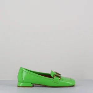Mocassins 60s en cuir vernis vert pomme - LAKE NAPLAK VERDE