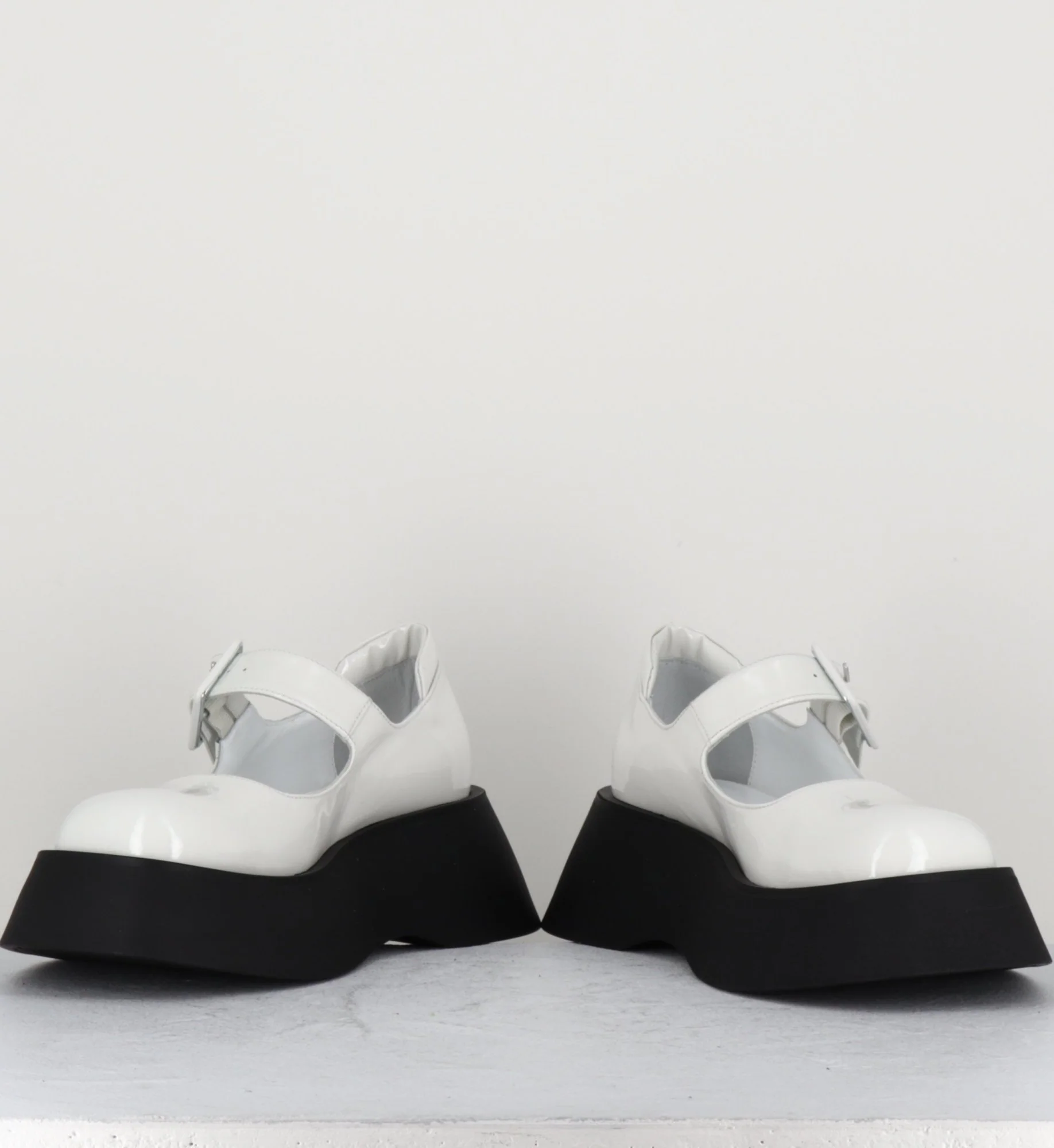90s babies à plateforme en cuir vernis blanc - CORA VERNICE BIANCO – Image 5