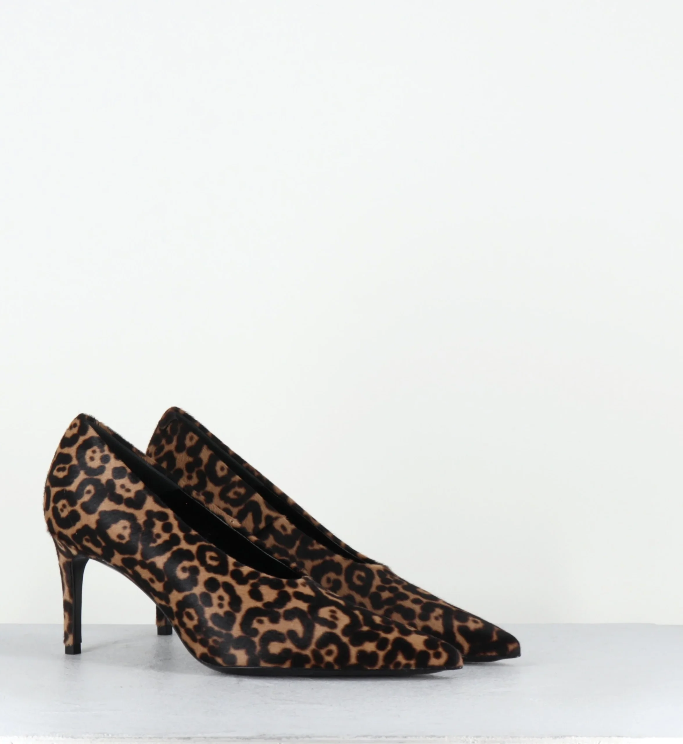 Escarpins bout pointu à talon pony léopard - ARES MINI LEO SAUVAGE – Image 6