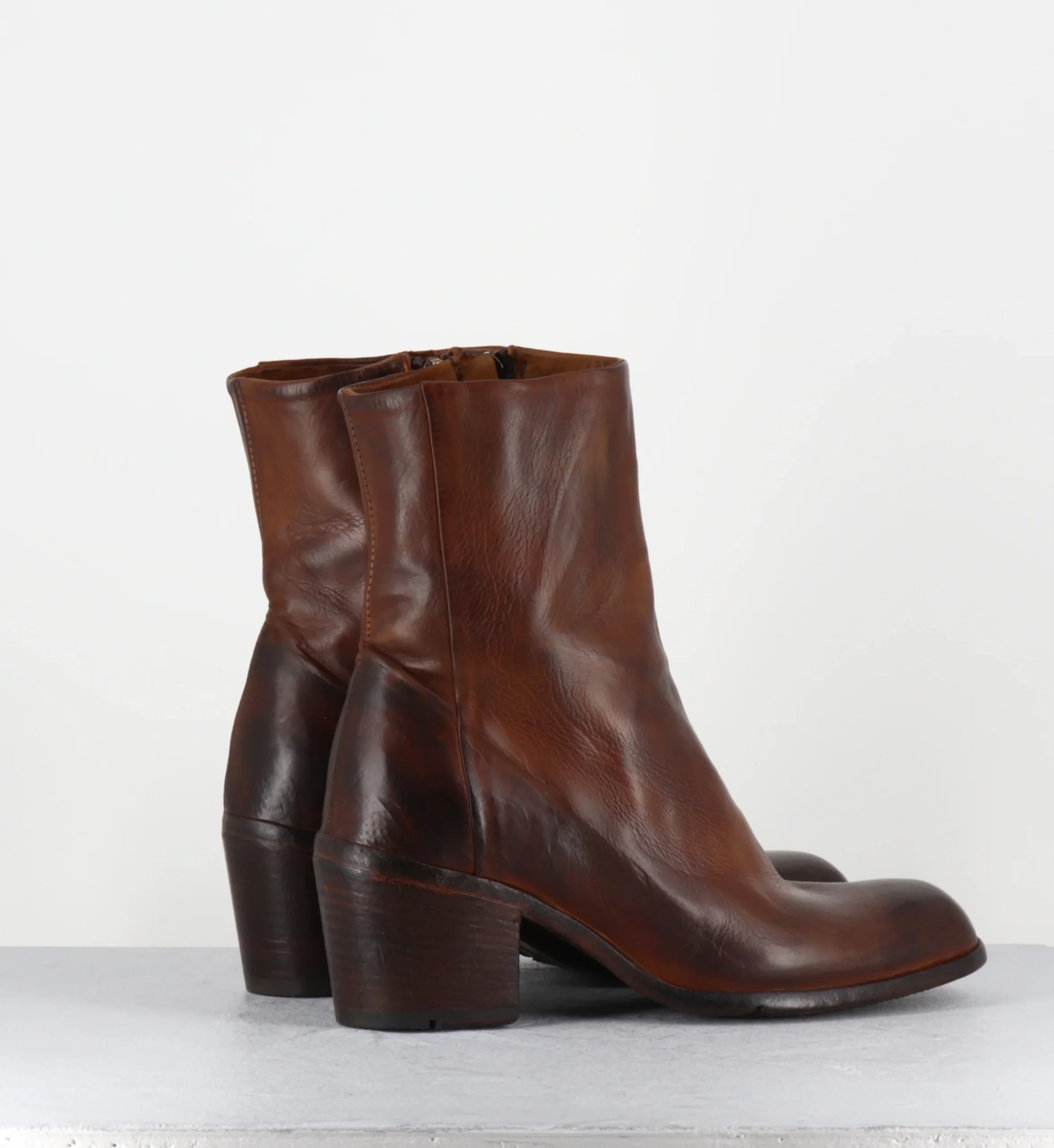 Boots à talon en cuir cognac lavé - IO02A SERRANO COGNAC – Image 5
