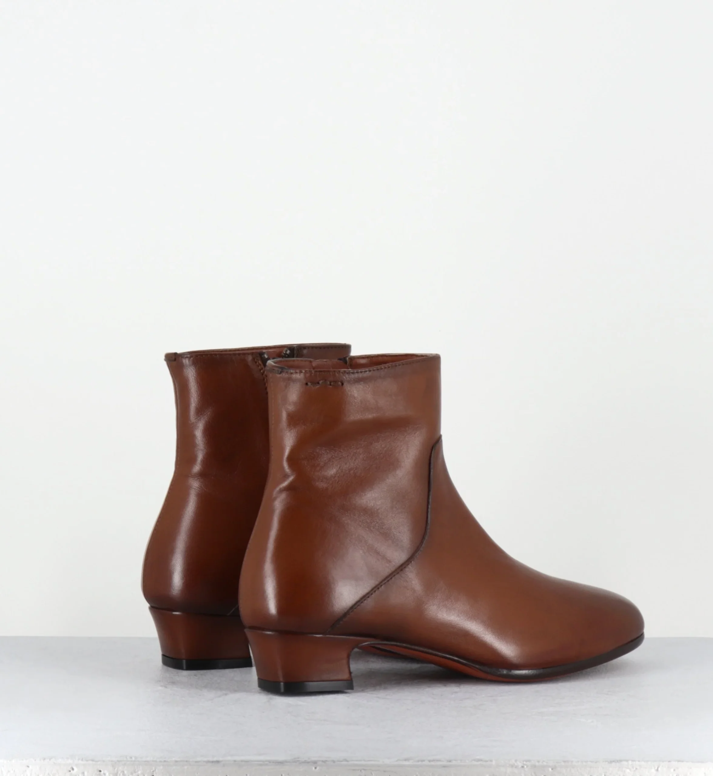 Boots en cuir camel petit talon rétro - 61768 GLAMOUR CUOIO – Image 6