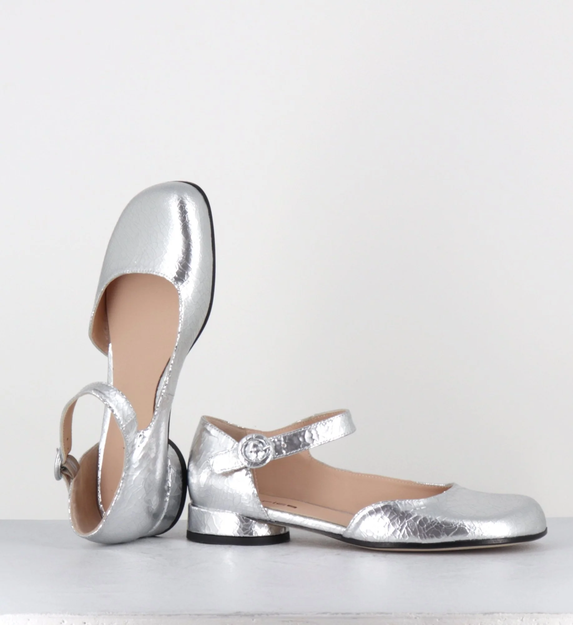 Babies asymétrique petit talon cuir craquelé argent - MANI24 CRAK ARGENTO – Image 3