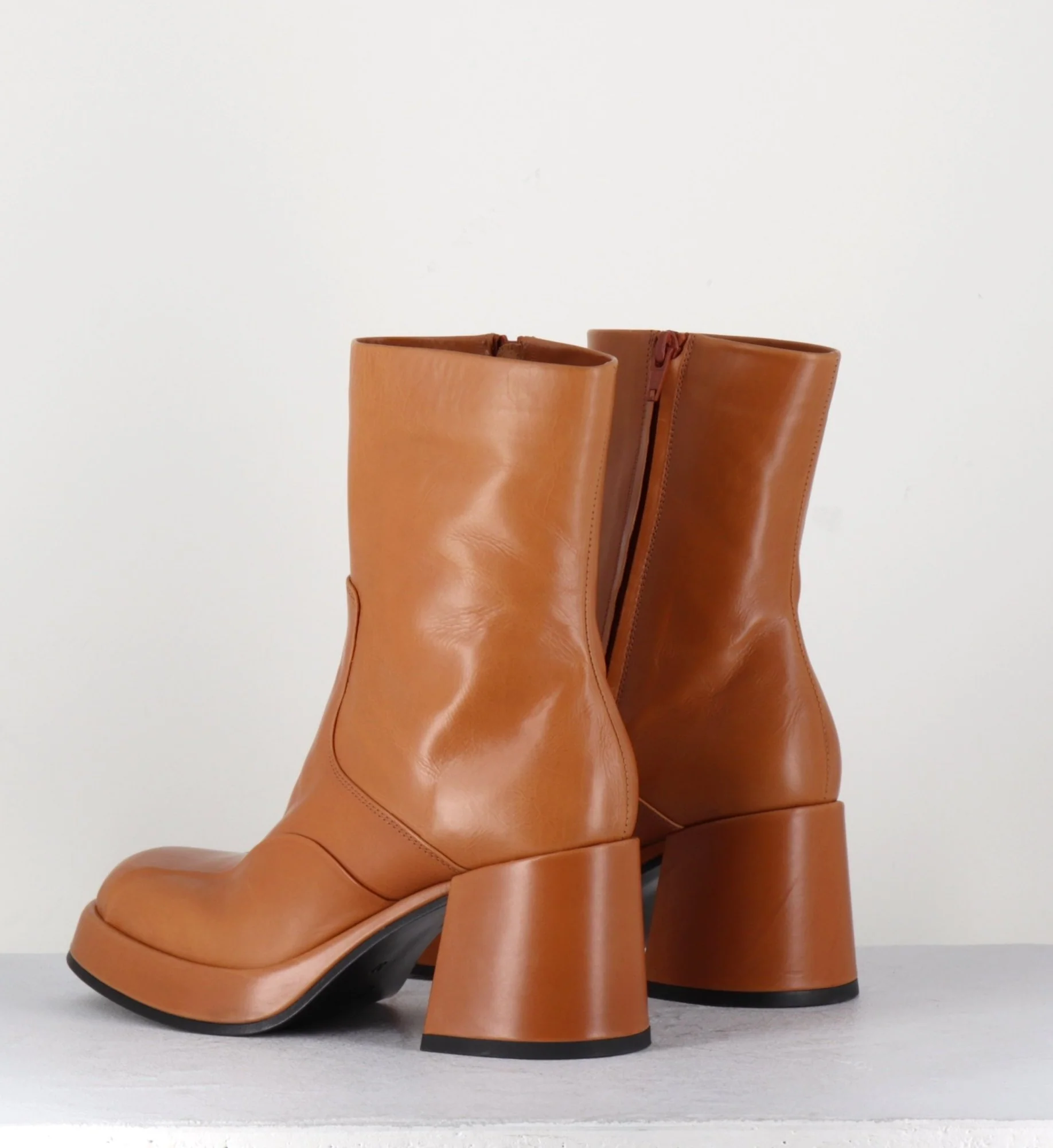 Boots 70s en cuir beige - ARCHI CUOIO – Image 6