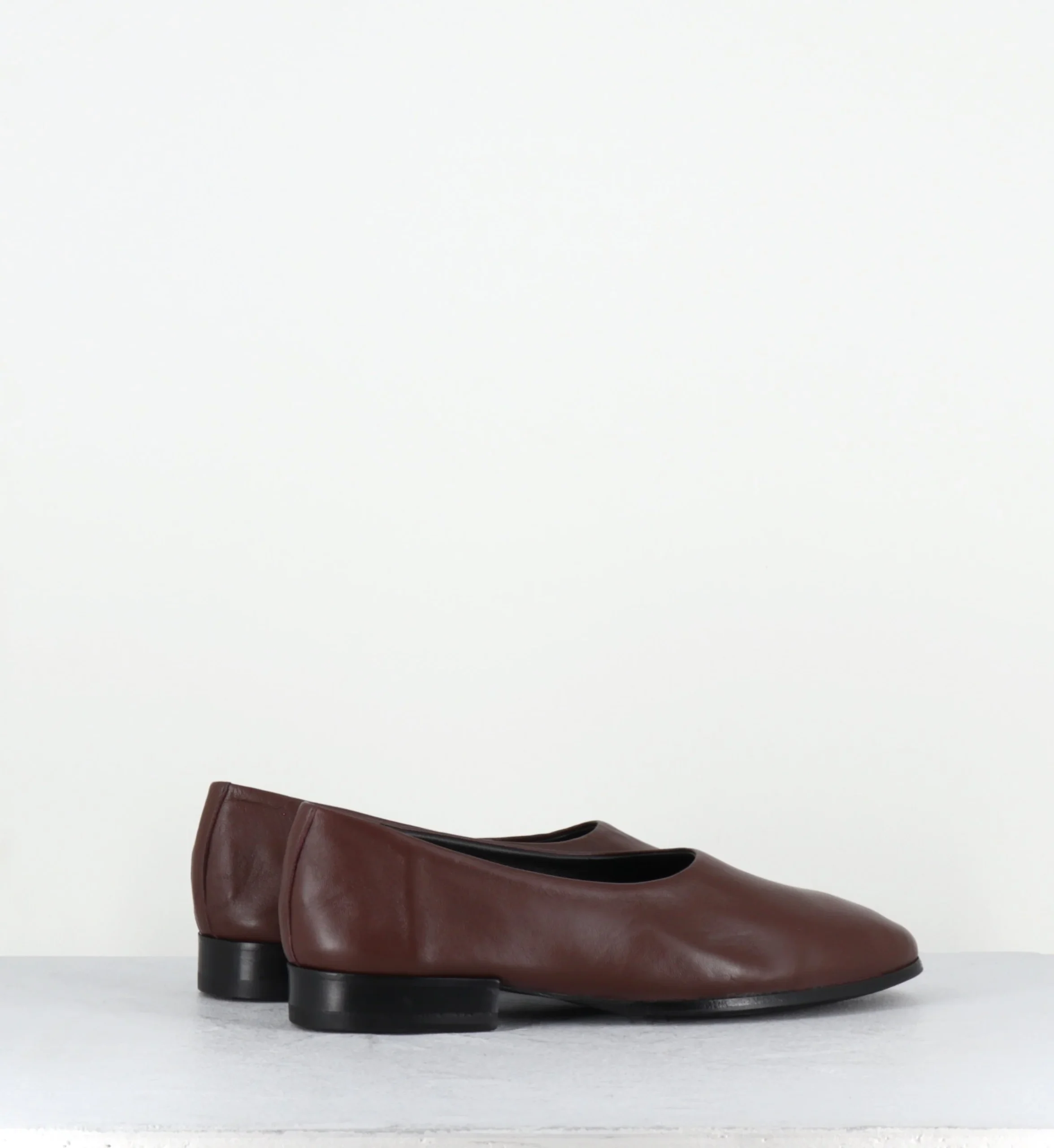 Ballerines japonaises en cuir marron souple - PAMPUM NAPPA SIGARO – Image 5