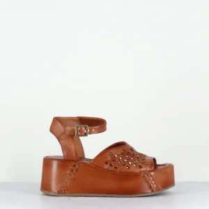 Sandales compensées en cuir camel tressé - B99002 CALVADOS