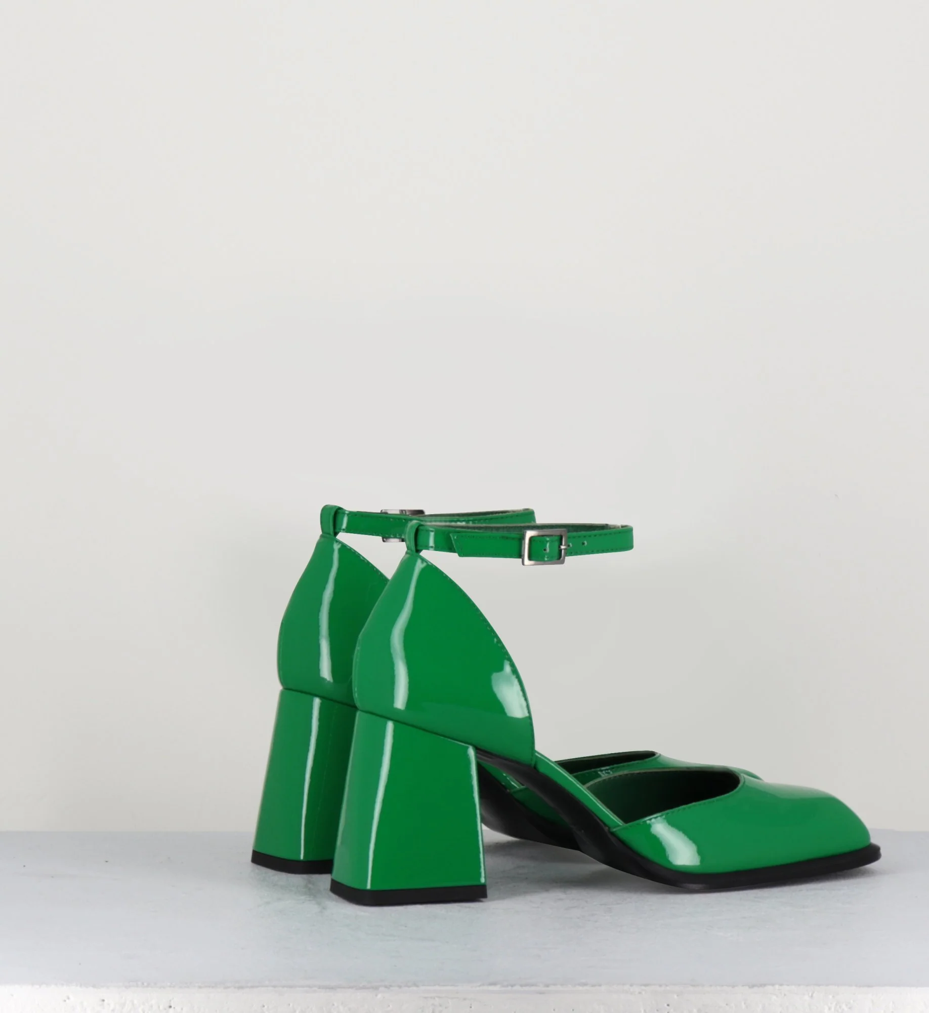 Babies en cuir vernis vert à talon - MIA70 VERDE – Image 6