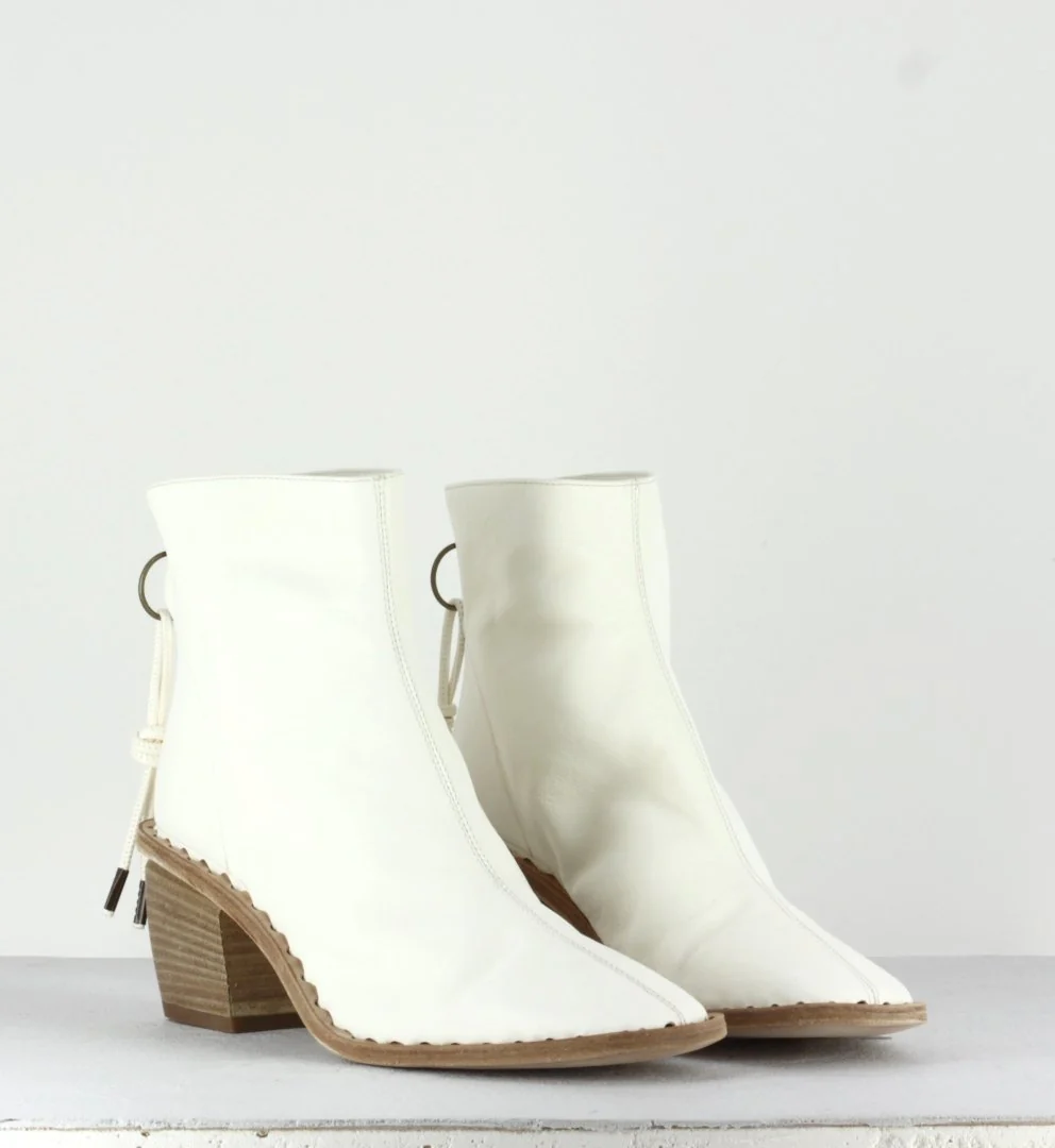 Boots blanches à bout carré - Yolande 001 – Image 5